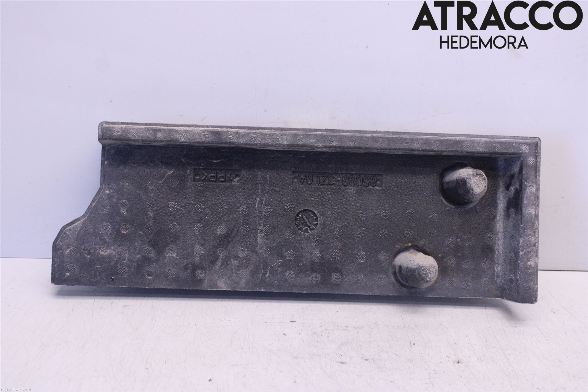 Nissan PULSAR Stötfångare Deformelement Bak