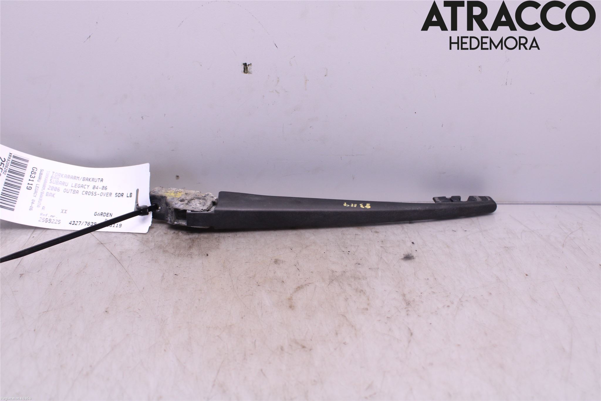Subaru OUTBACK   04-06 Torkararm-Bakruta