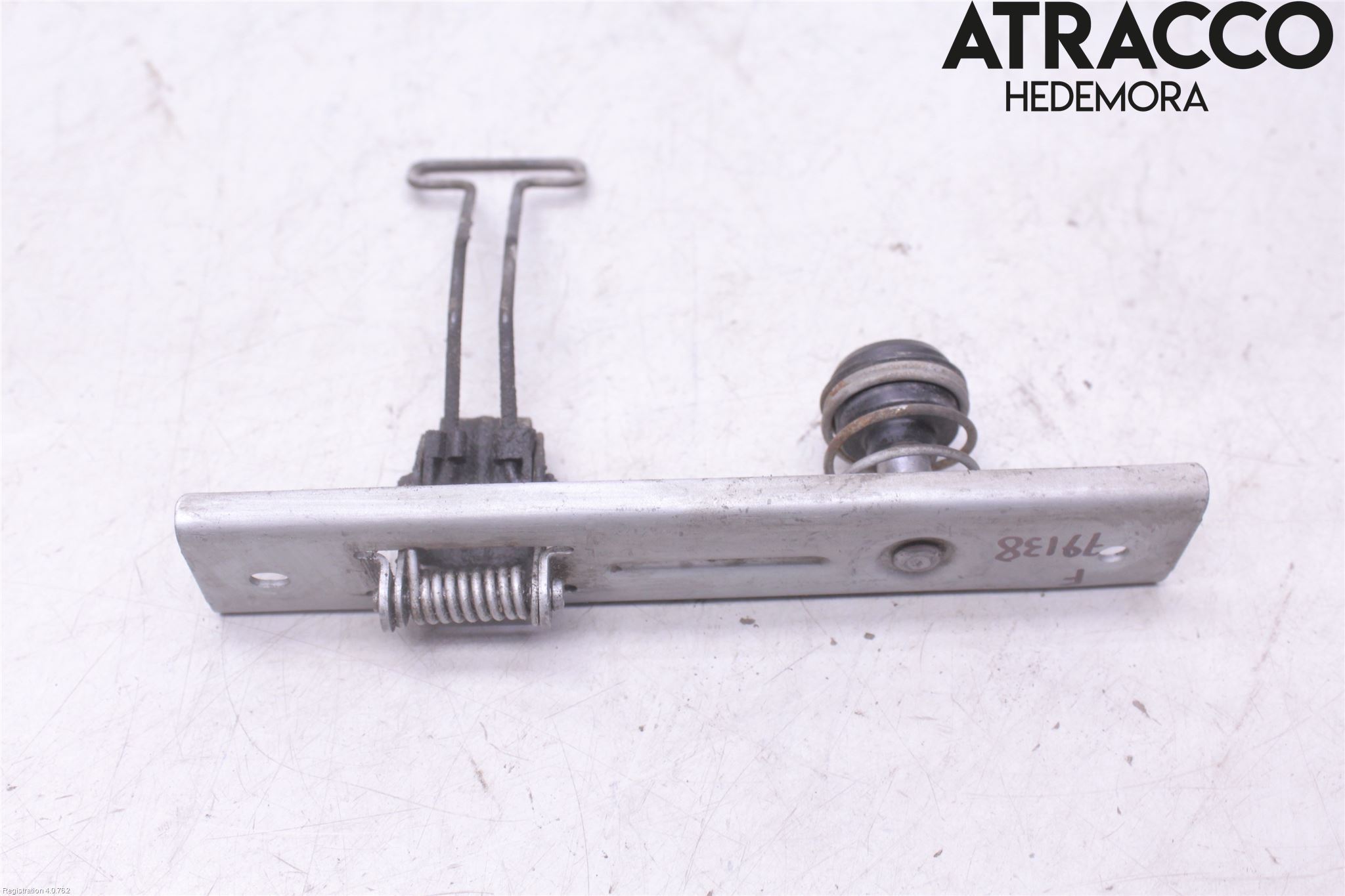 Nissan PRIMASTAR Huvlås