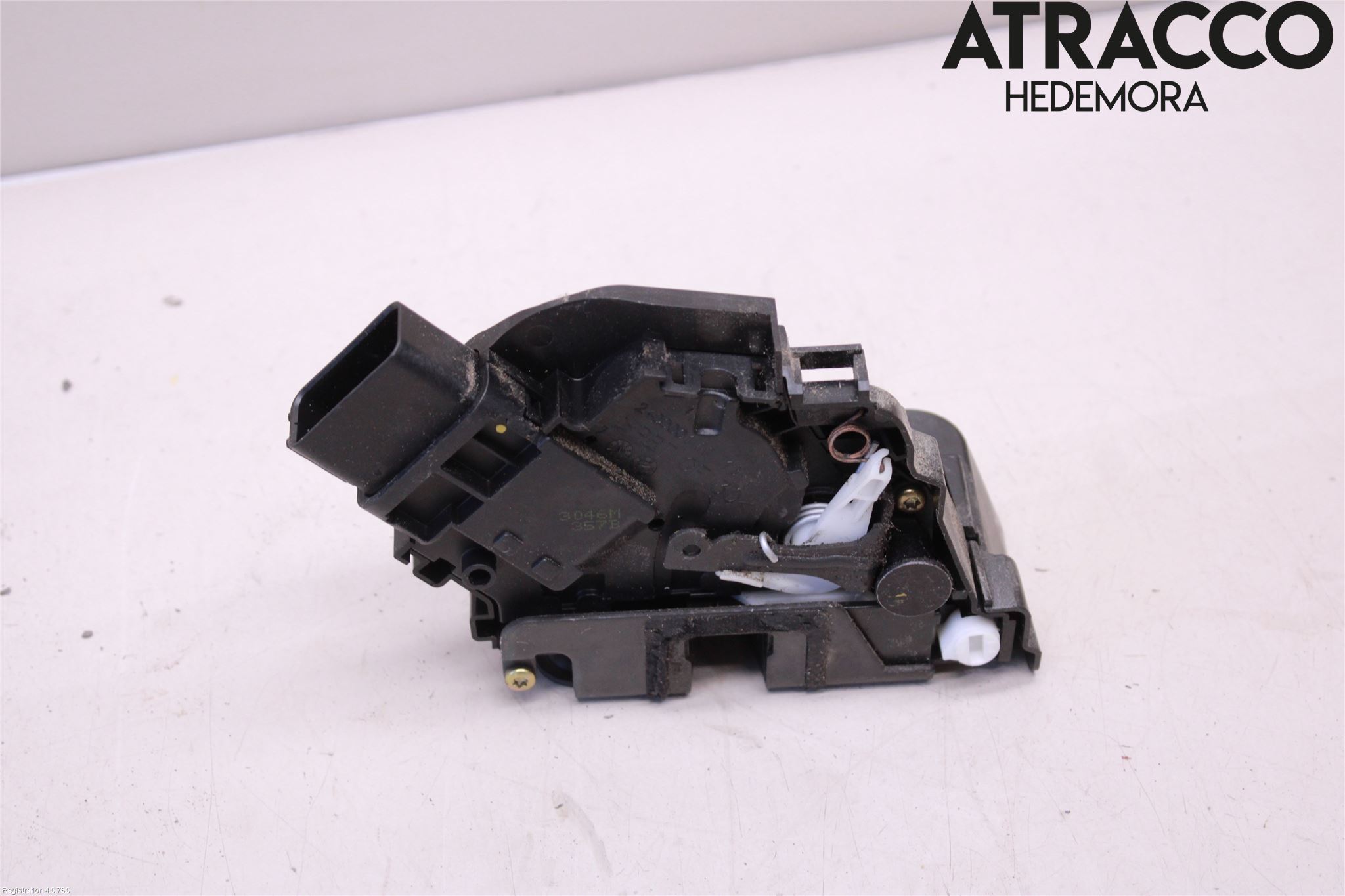 Ford FOCUS C-MAX I 03-06 Låskista-Dörrlås