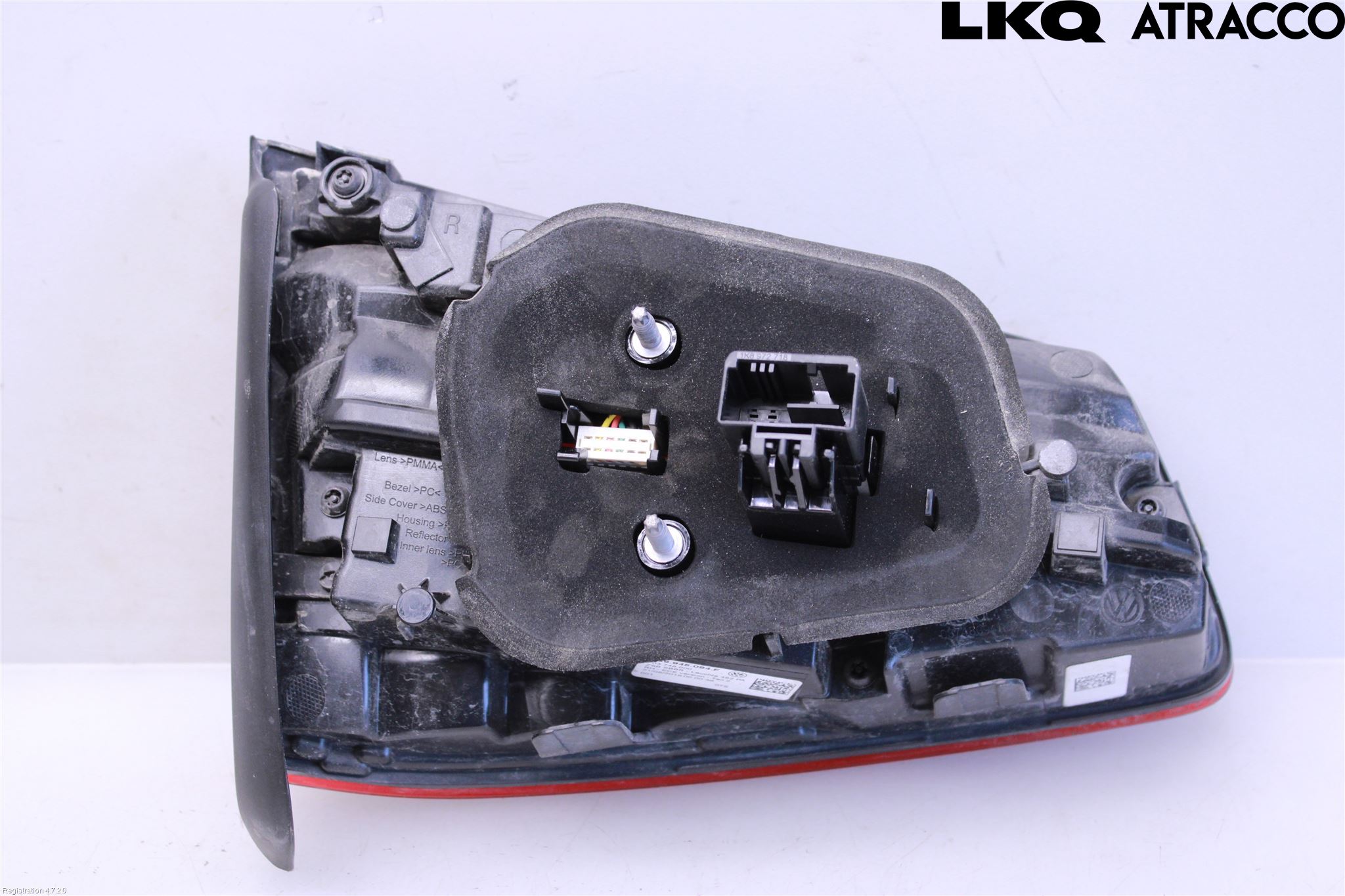 Volkswagen VW PASSAT 20-24 Bakljus Lucka Hö