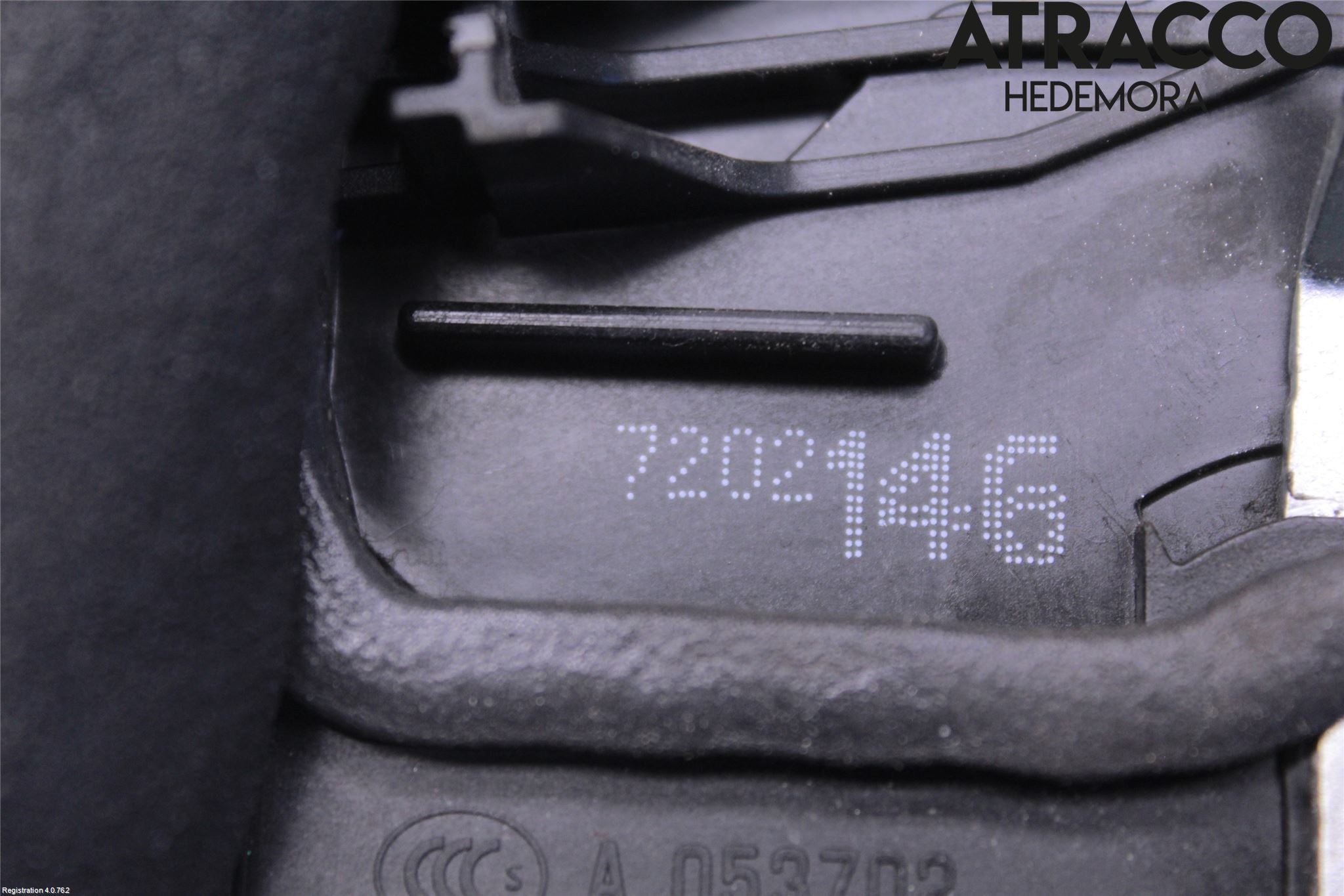 BMW X3 E83     03-10 Låskista-Dörrlås