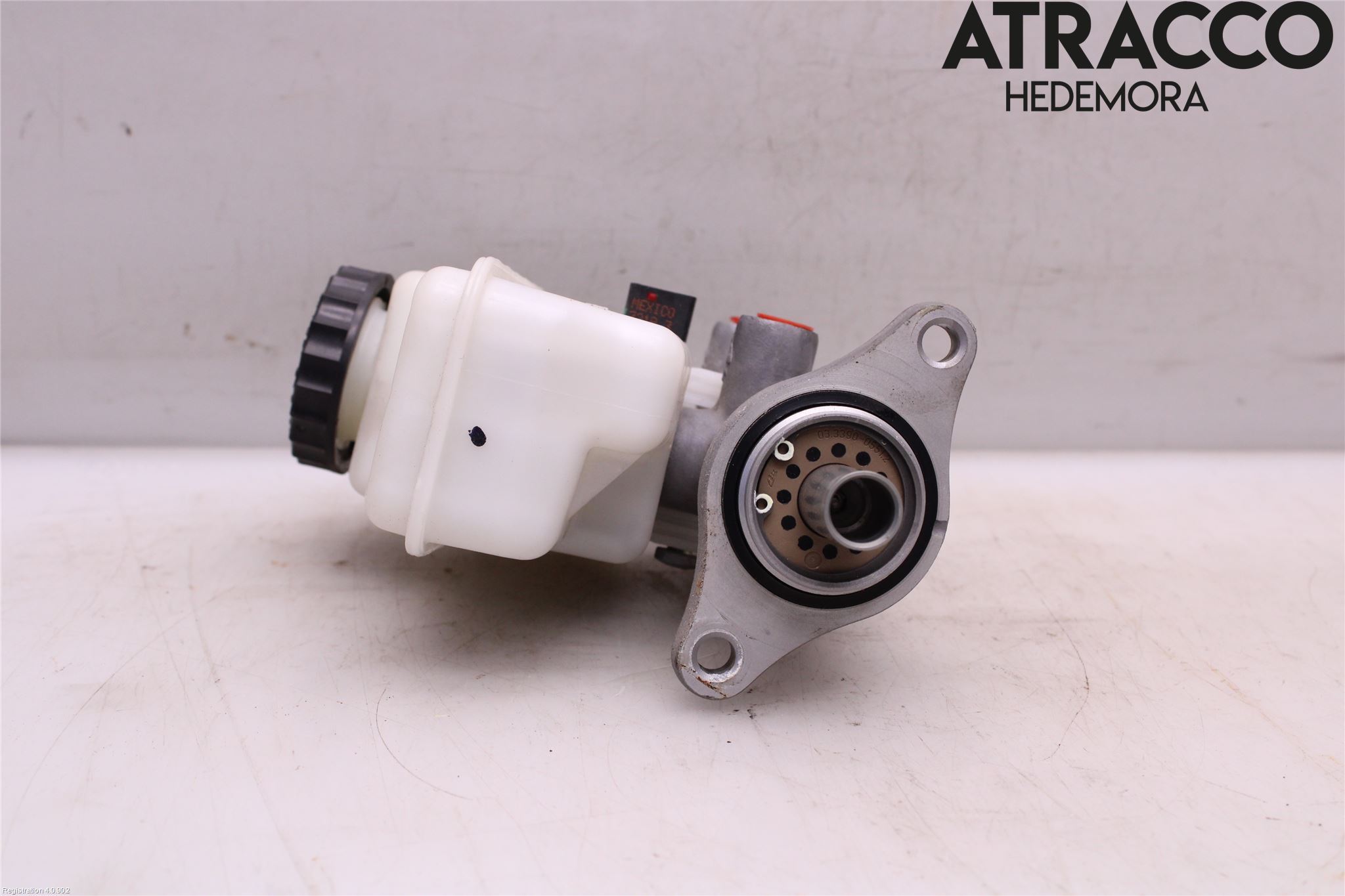 Nissan NAVARA 05-16 Broms Huvudcylinder