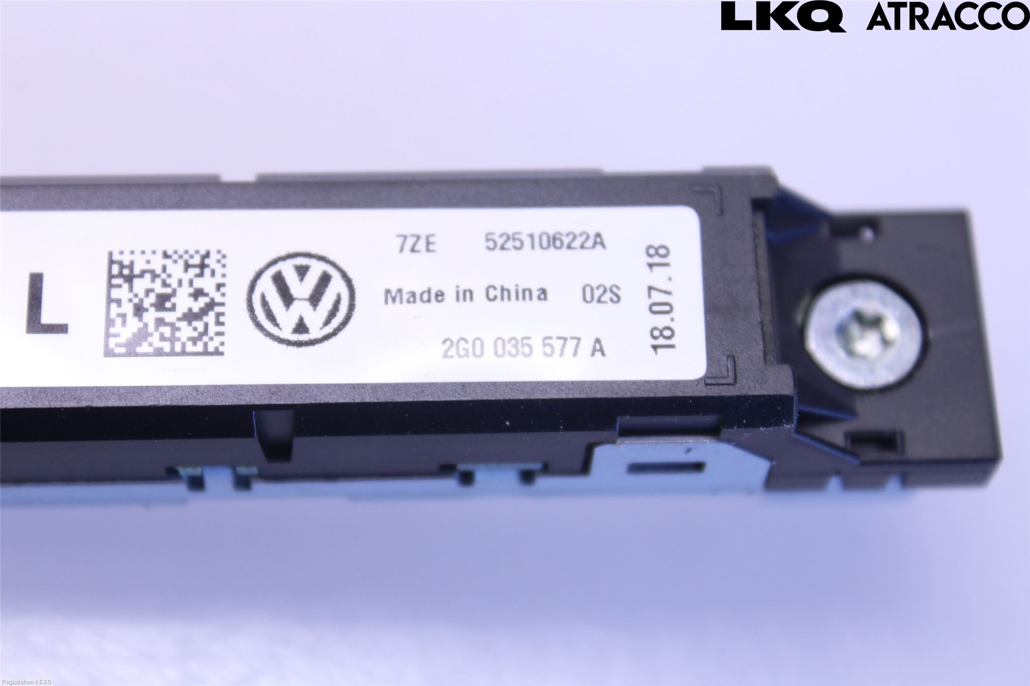 Volkswagen VW POLO VI 18->> Antennförstärkare