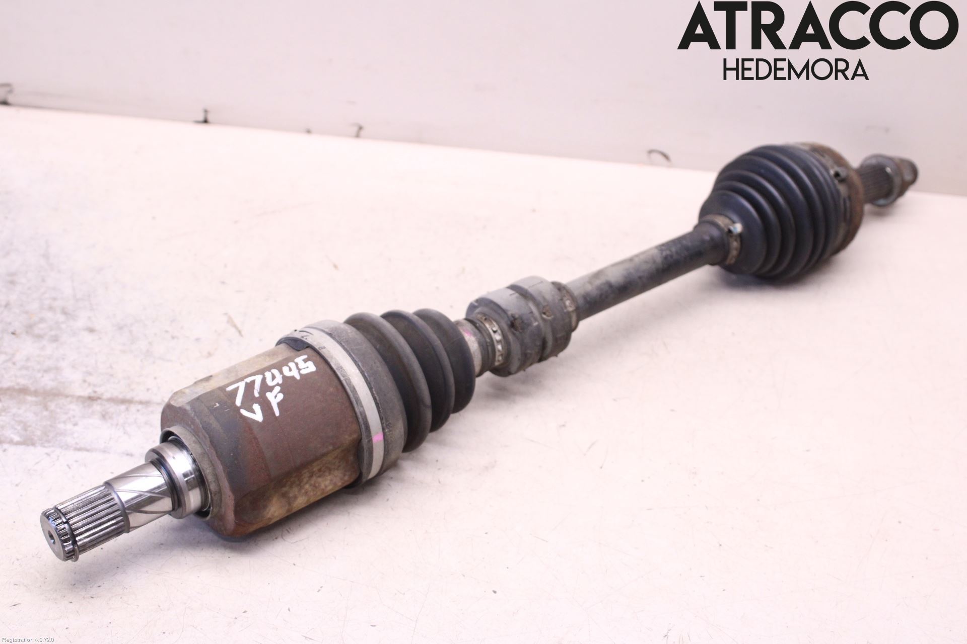 Nissan QASHQAI 10-14 Drivaxel Fram Vänster
