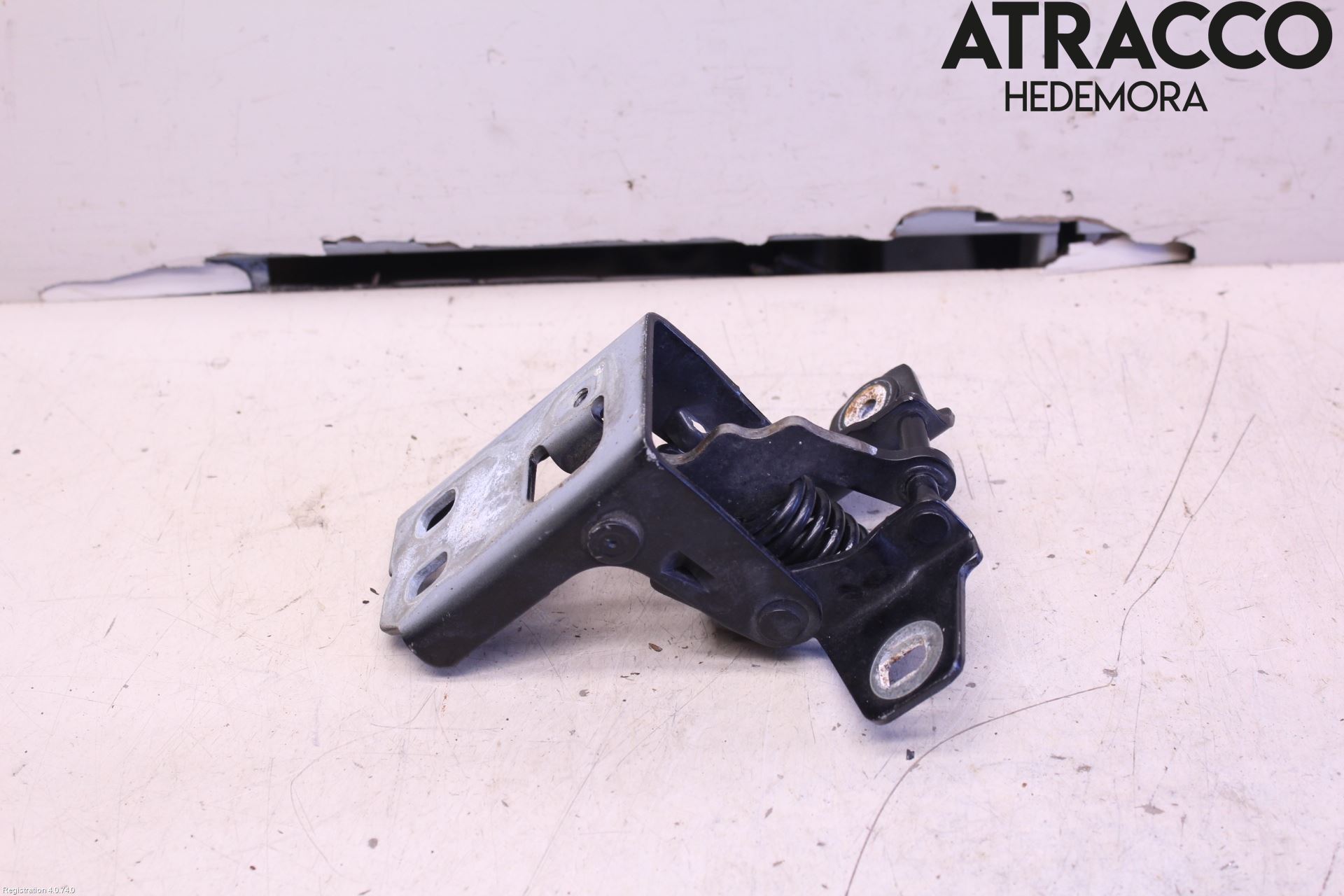 Dodge PICK UP RAM 81- Dörrgångjärn