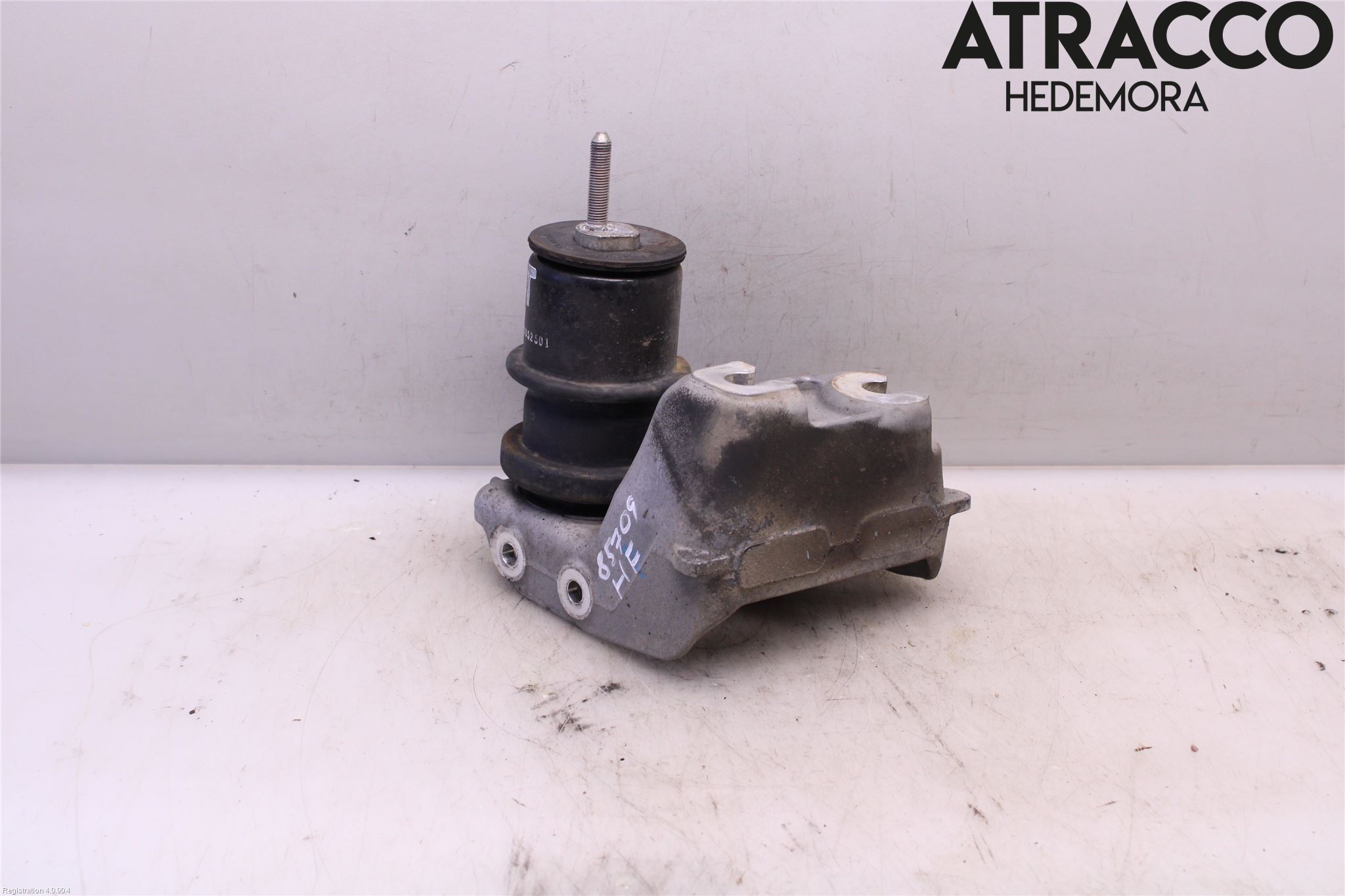 Subaru OUTBACK 15-20 Motorfäste