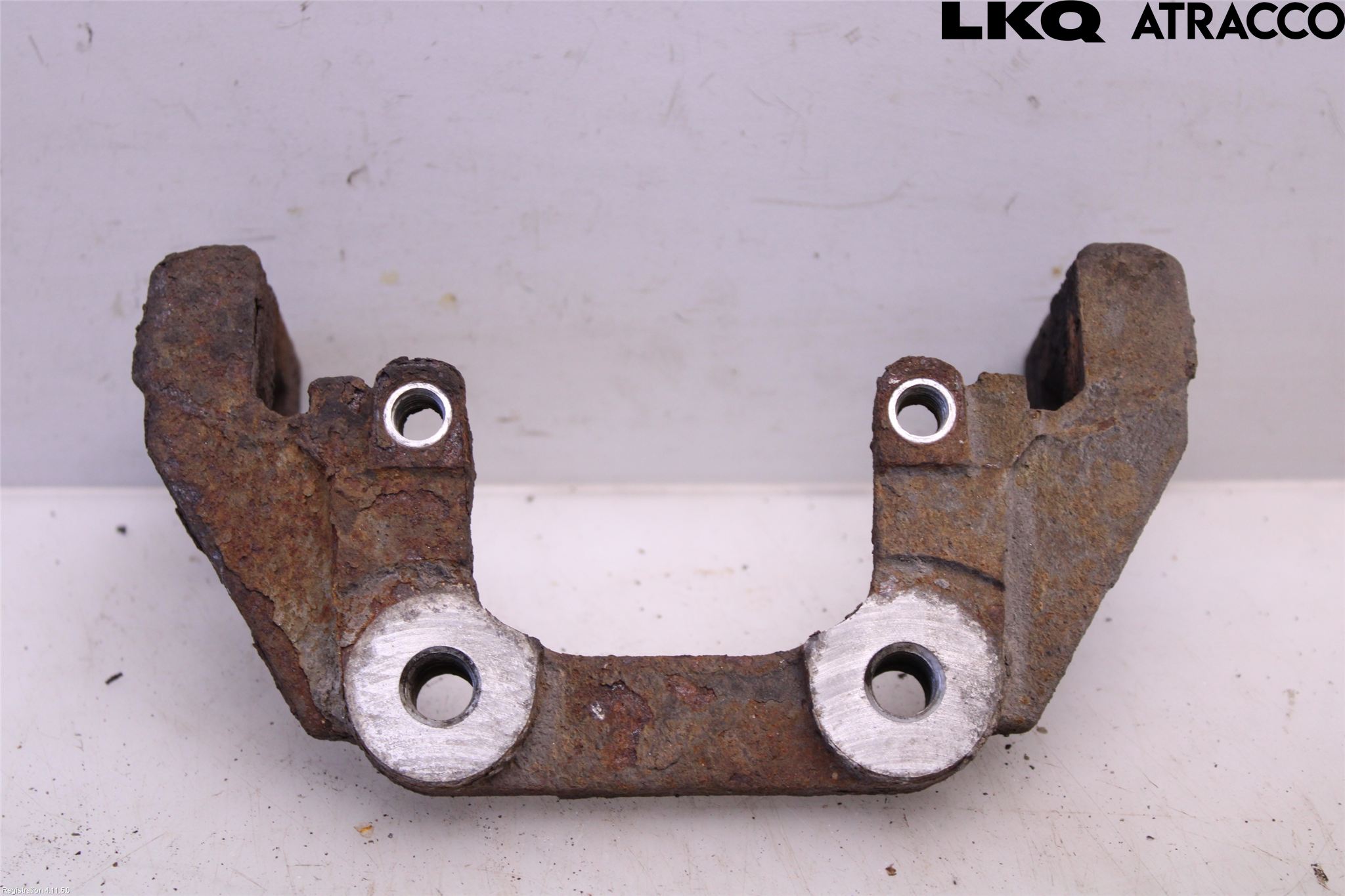 BMW 7 E65/66    00-08 Bromsokshållare