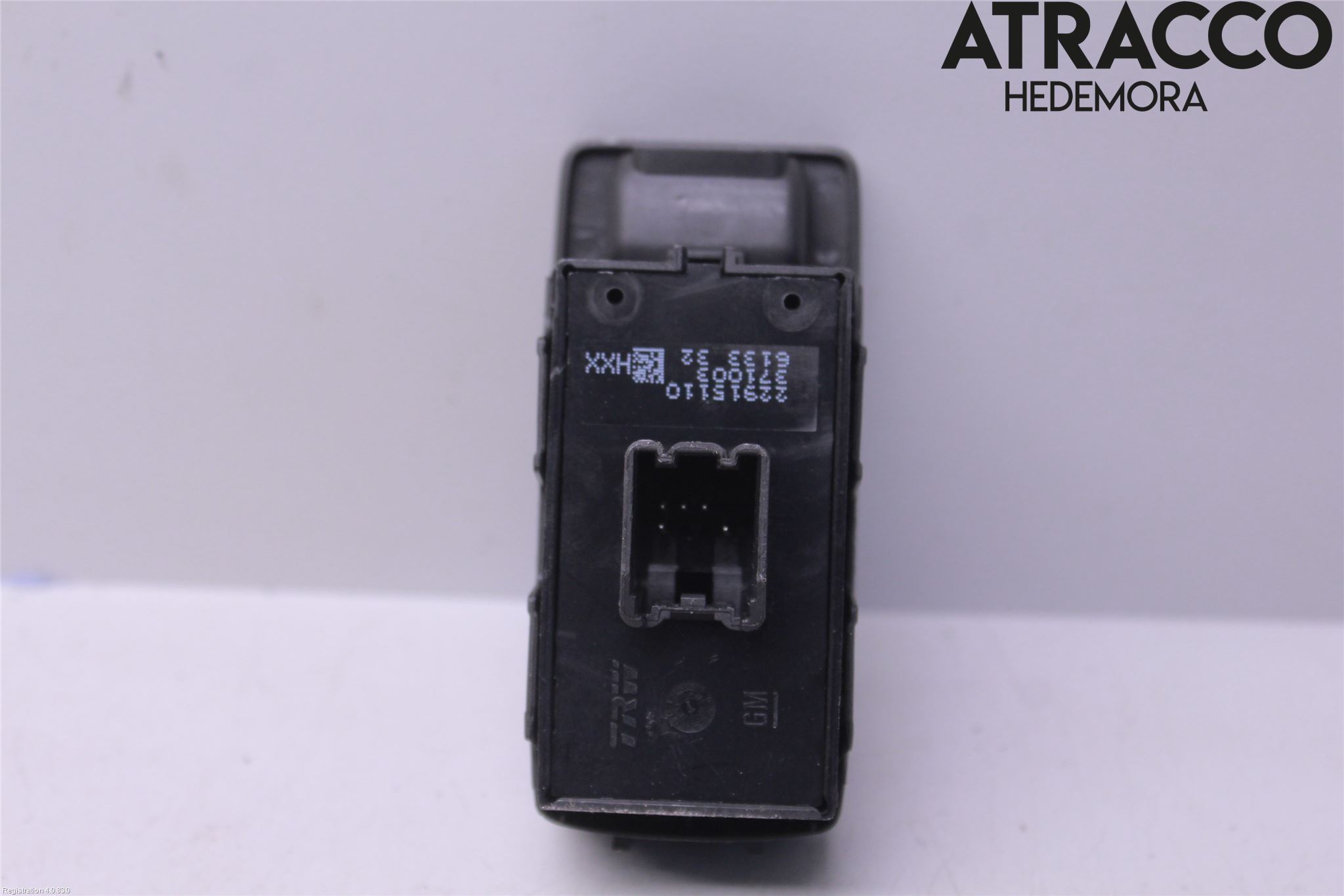 Opel INSIGNIA 17- Strömställare Elhiss