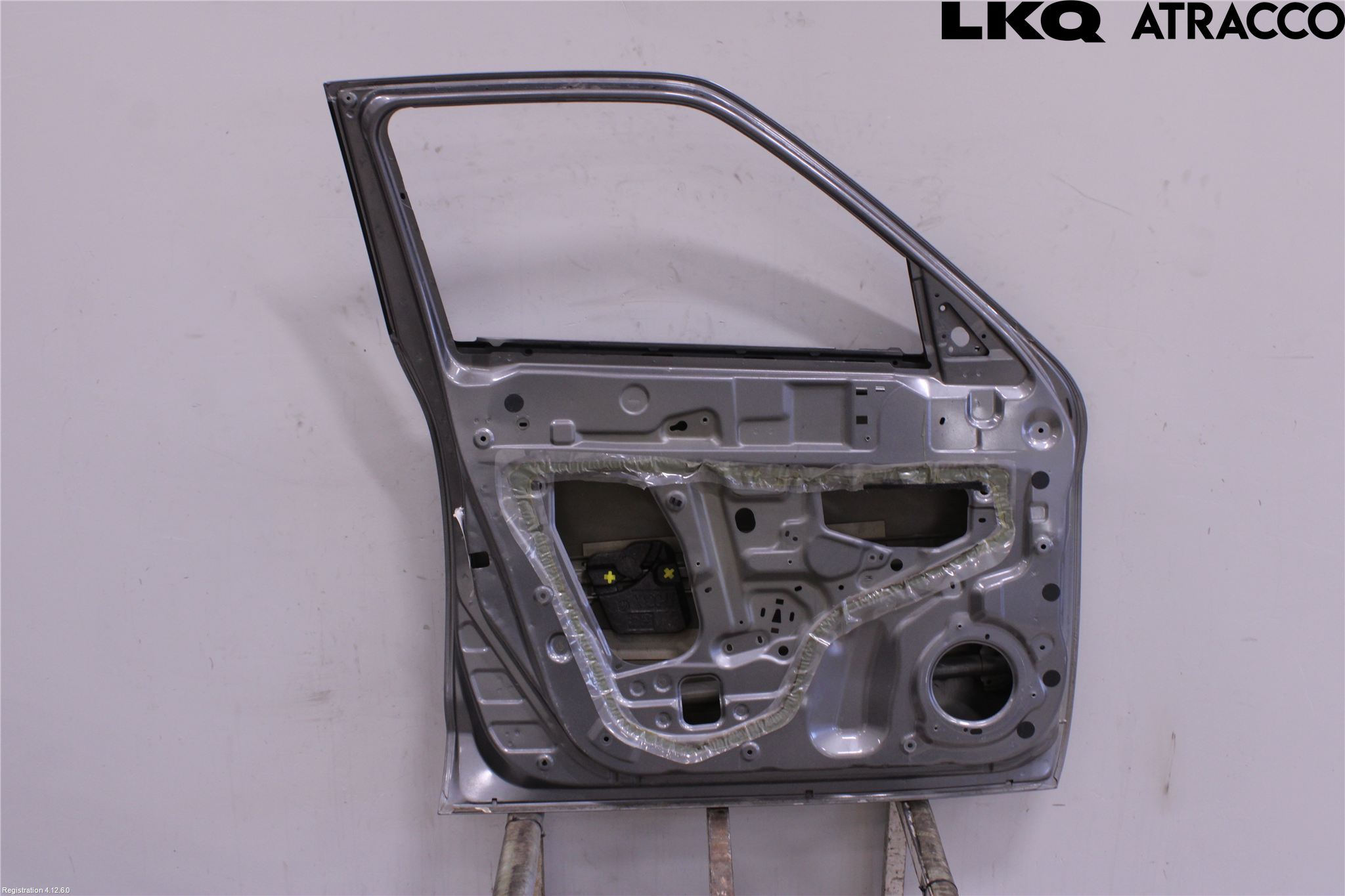 Nissan JUKE 10-14 Dörr Fram Vänster