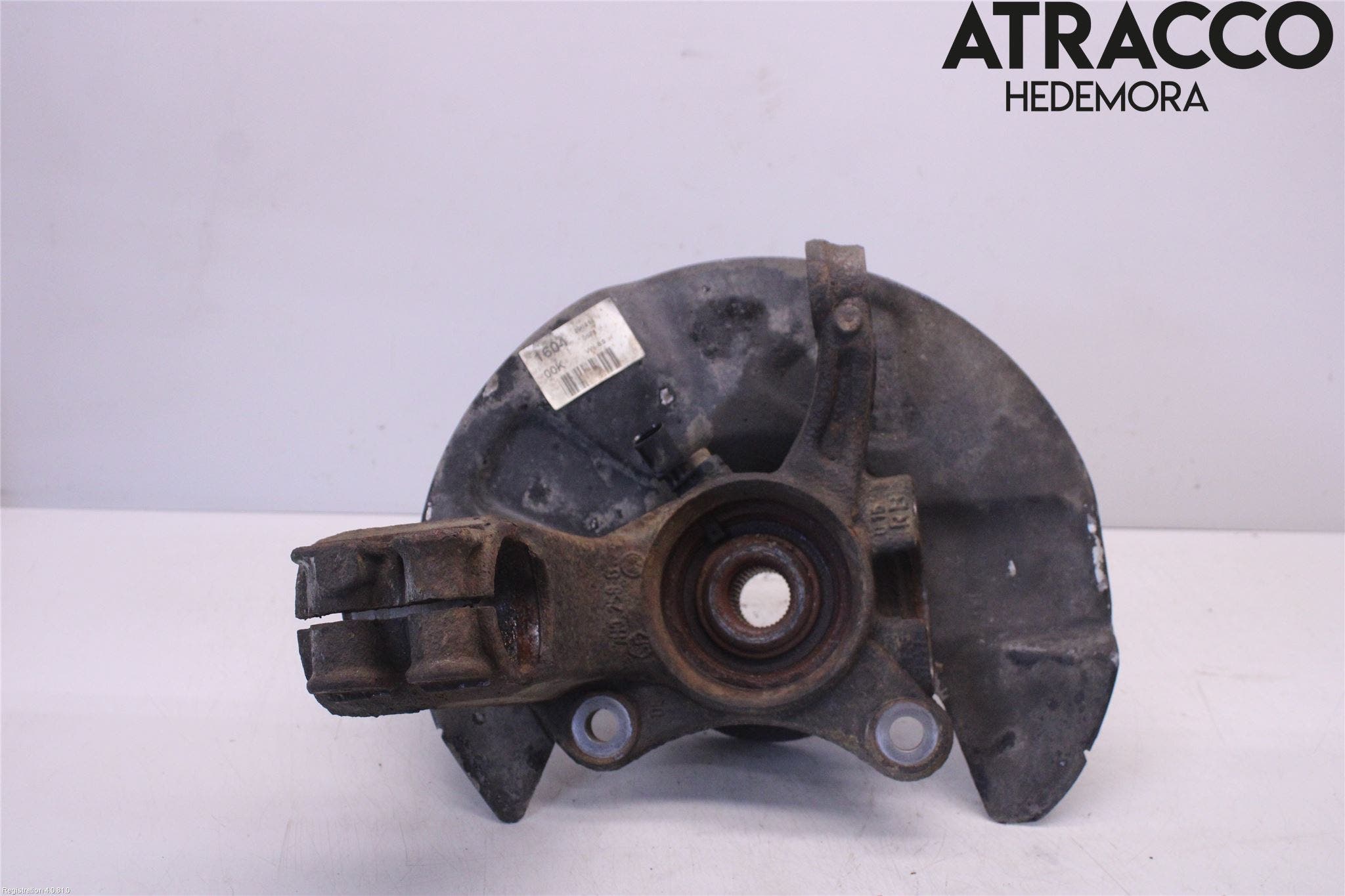 Volkswagen VW TRANSP/CARAVELLE (T5) 04-15 Styrspindel Lagerhus Vä