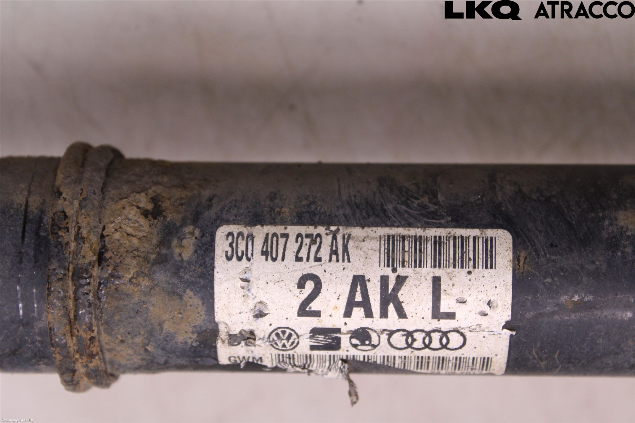 Volkswagen VW PASSAT 11-14 Drivaxel Fram Höger