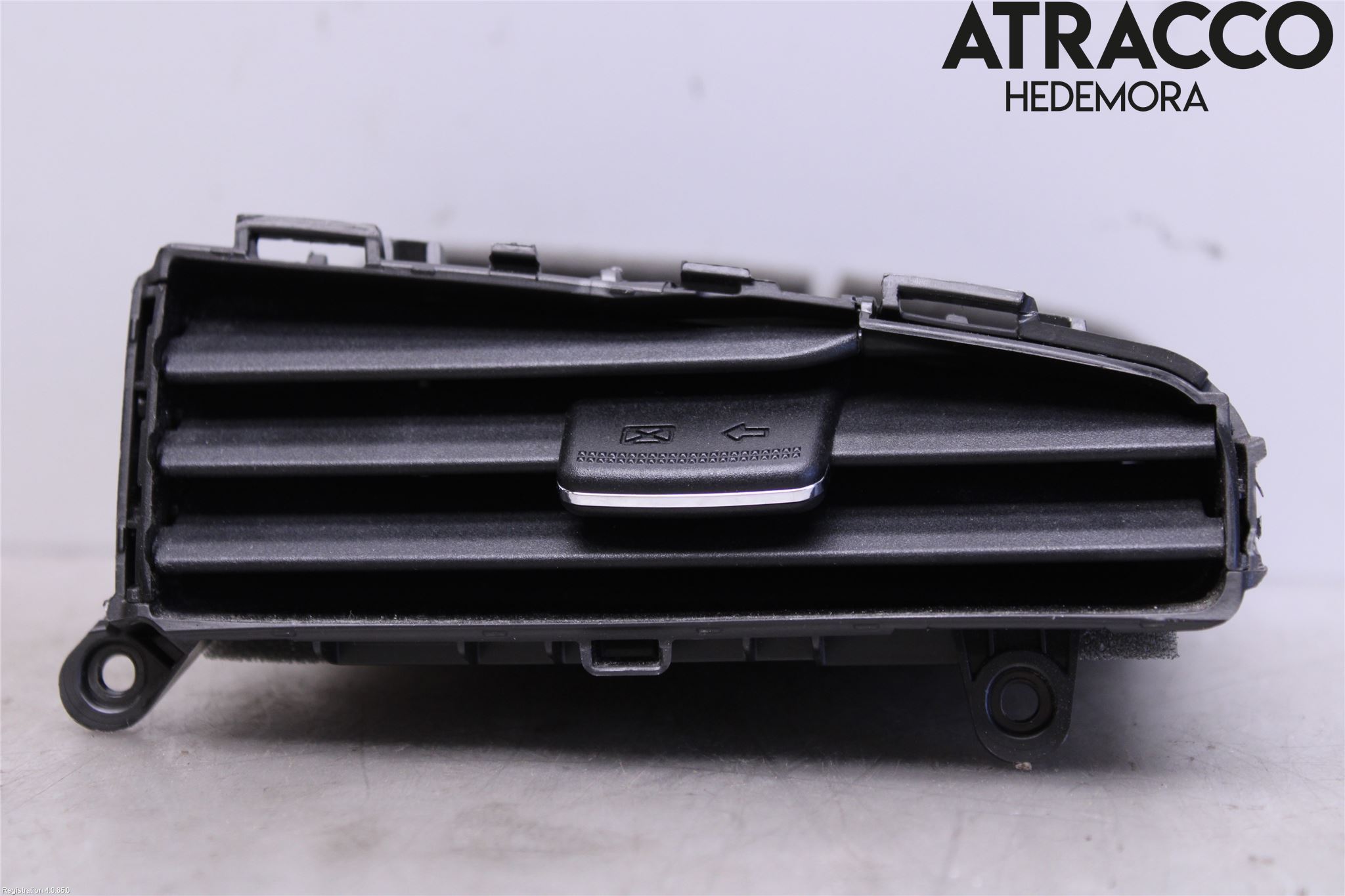 Kia CEED 12-18 Defrosterkanal-Munstycke