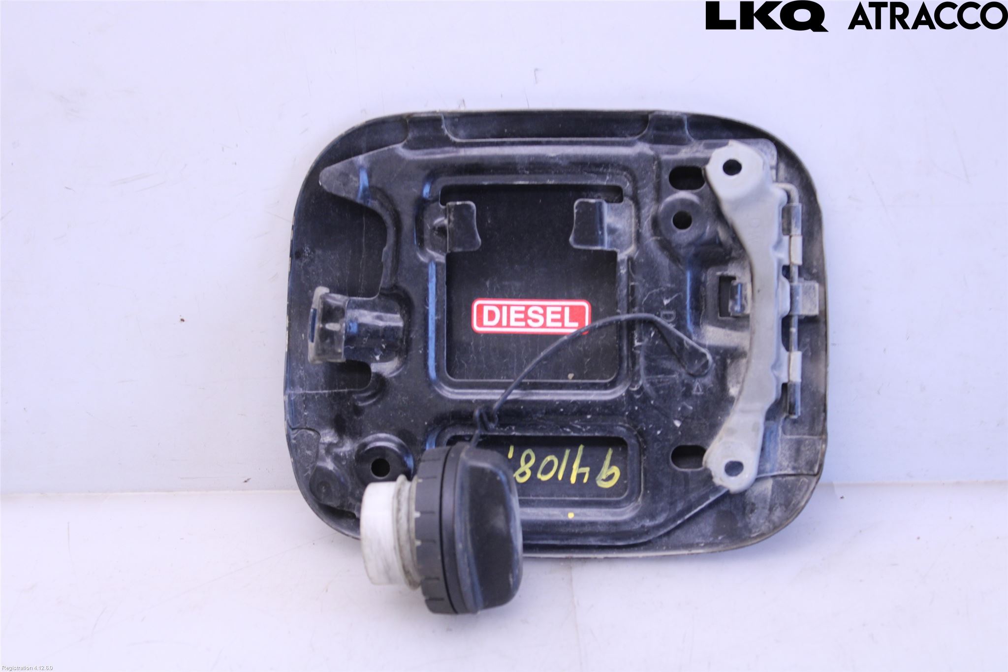 Toyota HILUX 16- Tanklucka