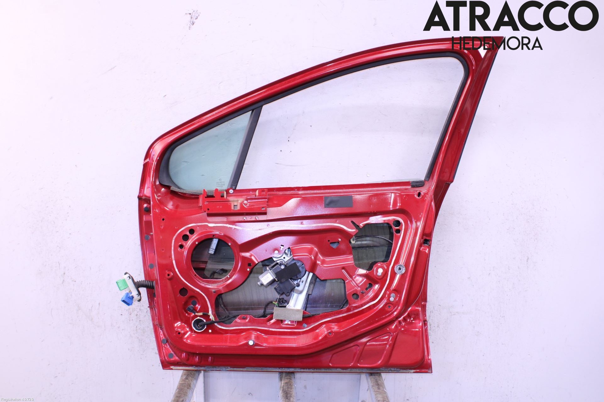 Peugeot 3008 09-16 Dörr Fram Höger