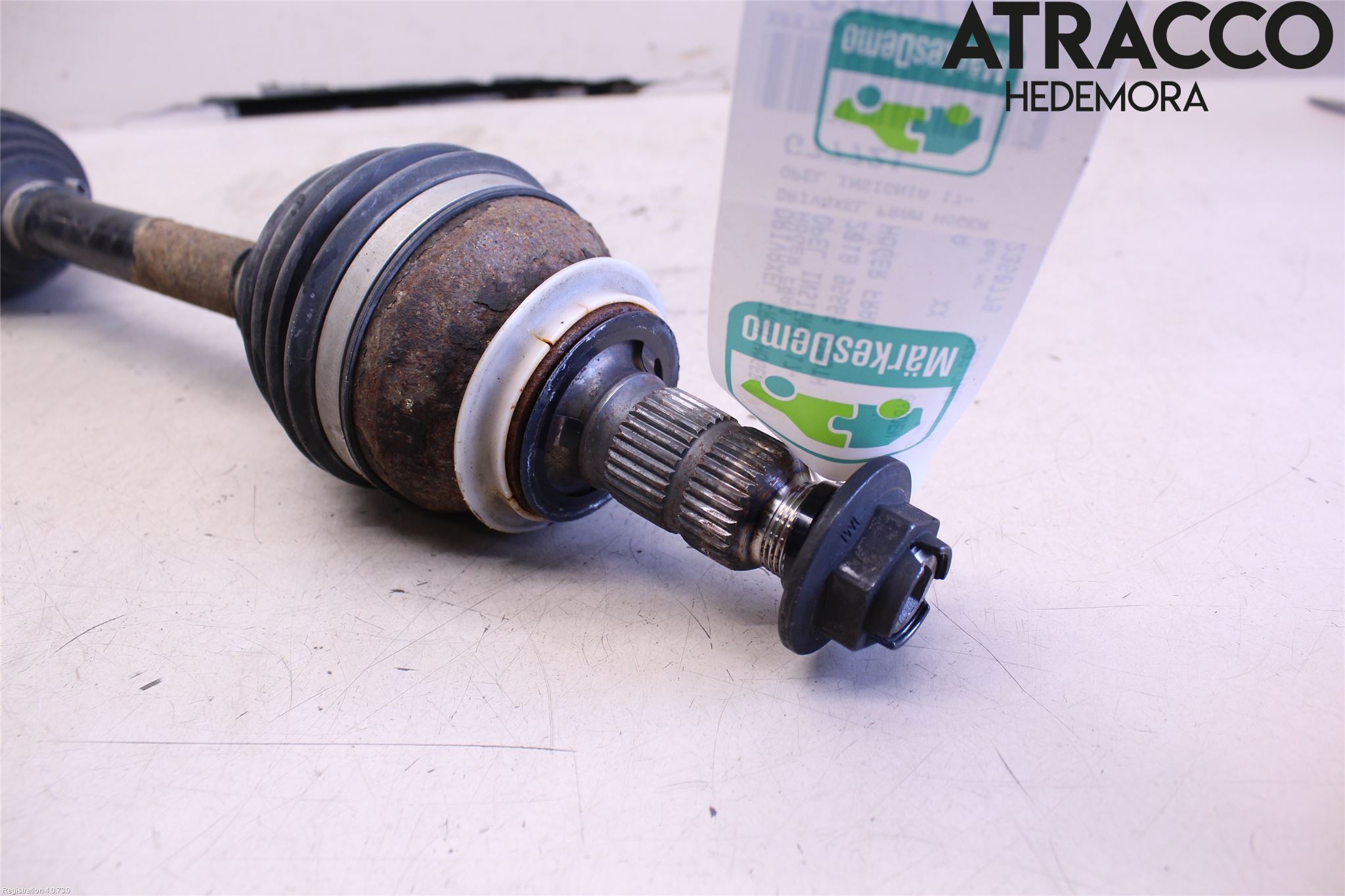 Opel INSIGNIA 17- Drivaxel Fram Höger