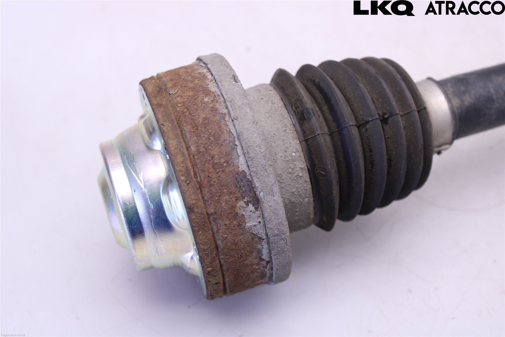 Volkswagen VW TIGUAN 16-24 Drivaxel Bak Höger