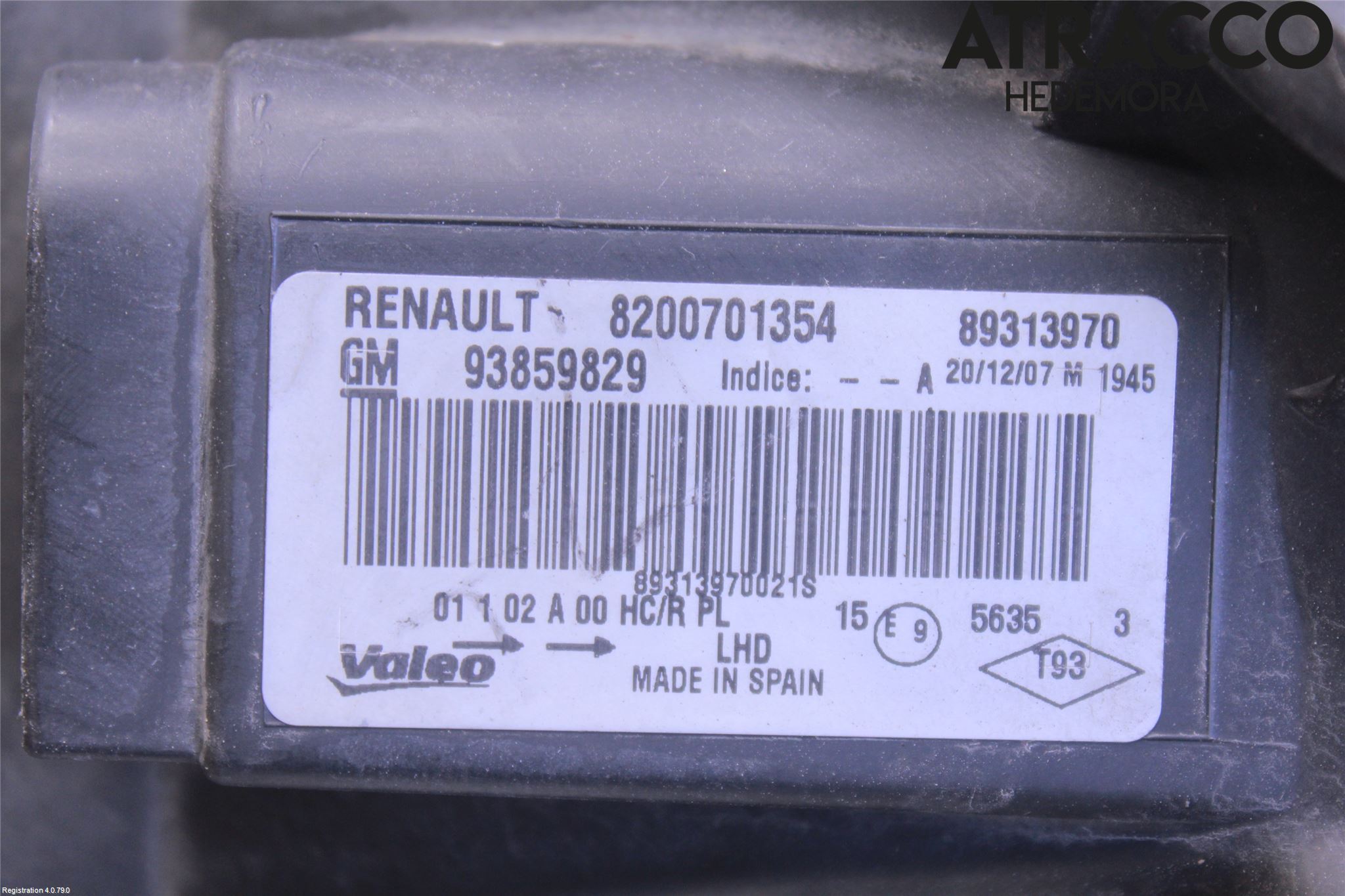 Opel VIVARO 01-14 Strålkastare Vänster