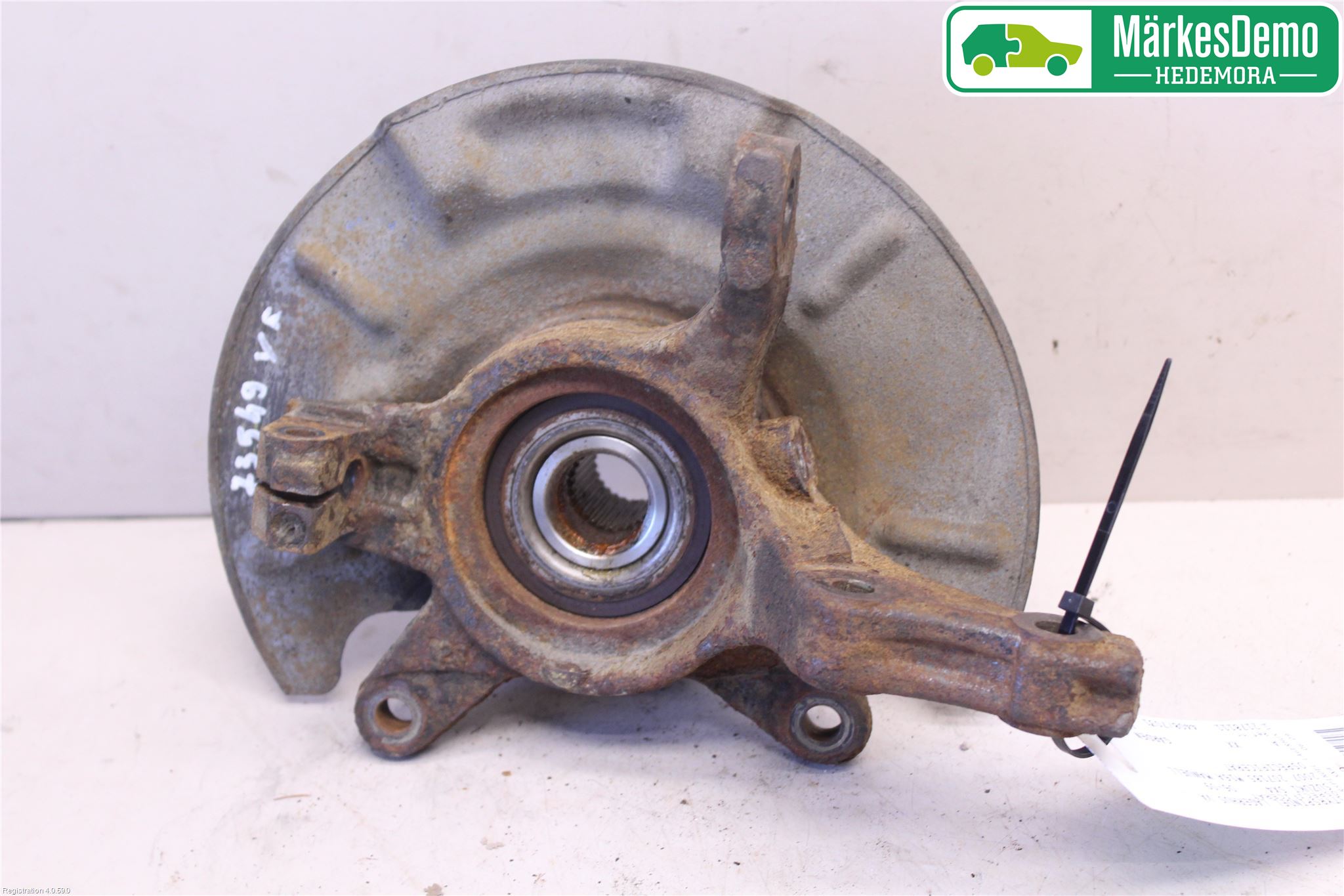 Suzuki SX4 06-09 Styrspindel Lagerhus Vä