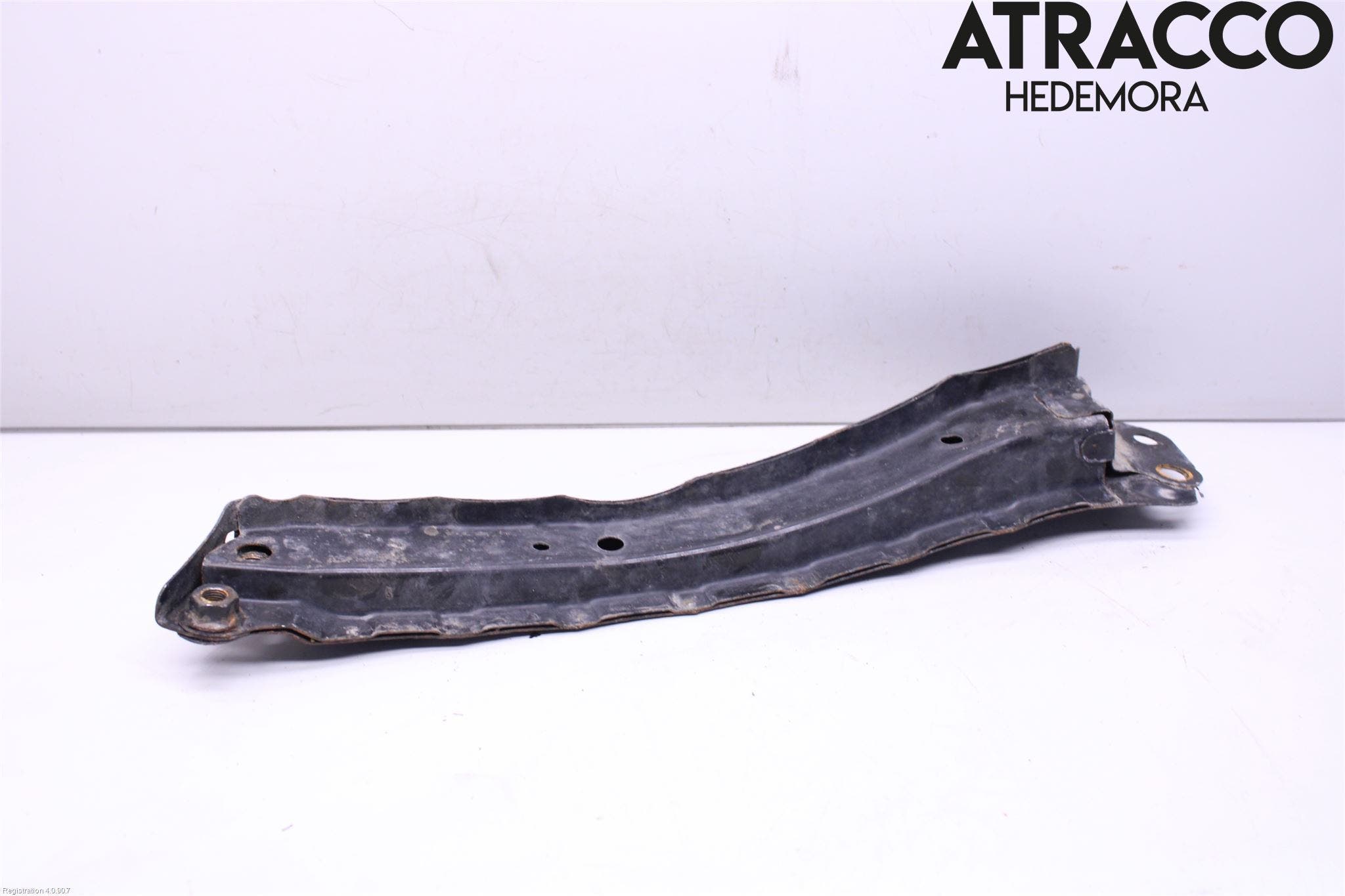 Lexus NX 300h 15-21 Framvagn Övrigt