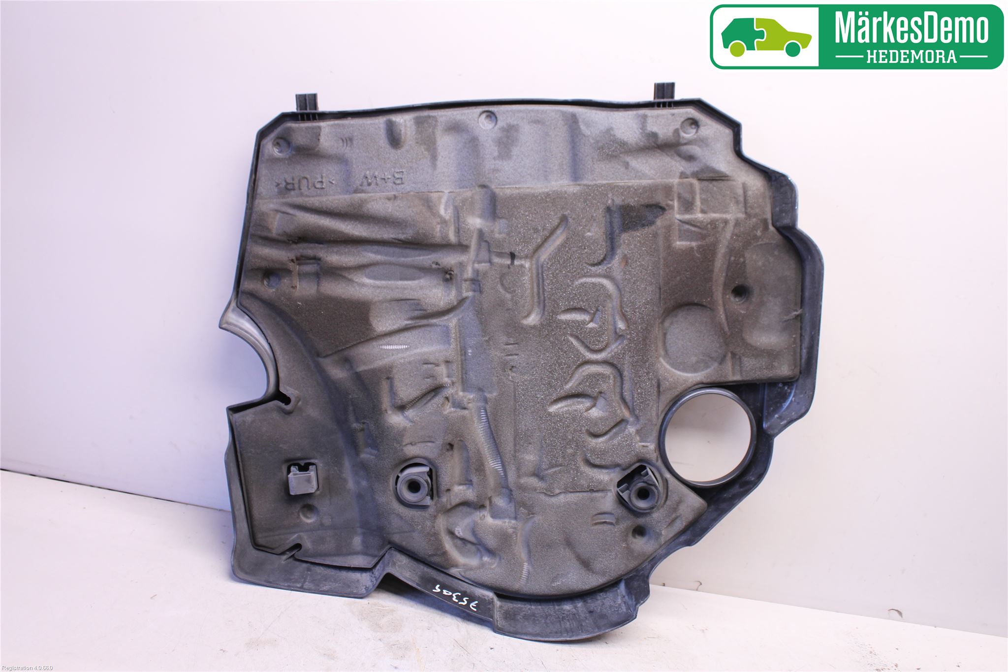 BMW 5 E60/61 Sed/Tou 02-10 Motorkåpa