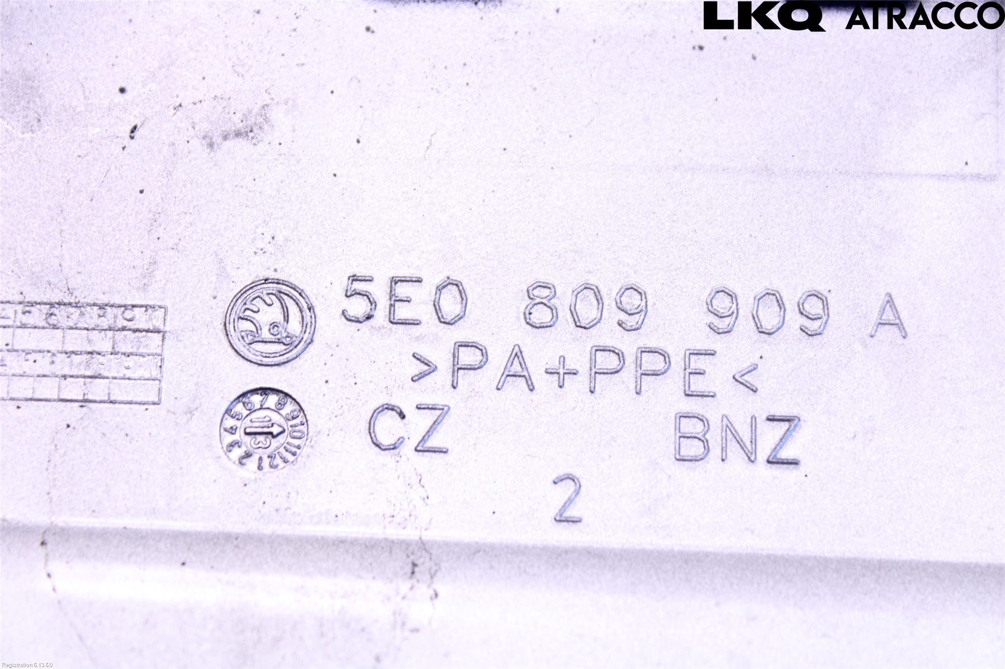 Skoda OCTAVIA (5E) 13-20 Tanklucka
