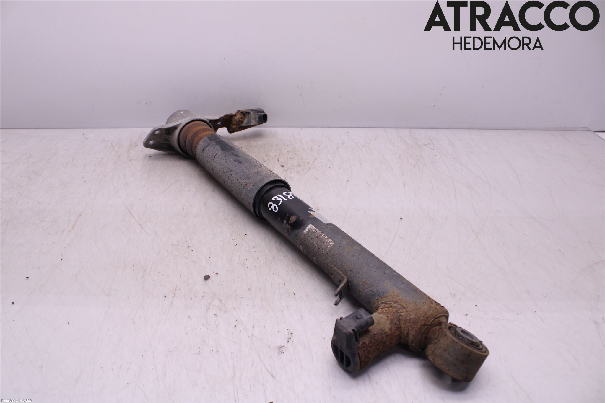 Volkswagen VW SCIROCCO 09-17 Stötdämpare Bak