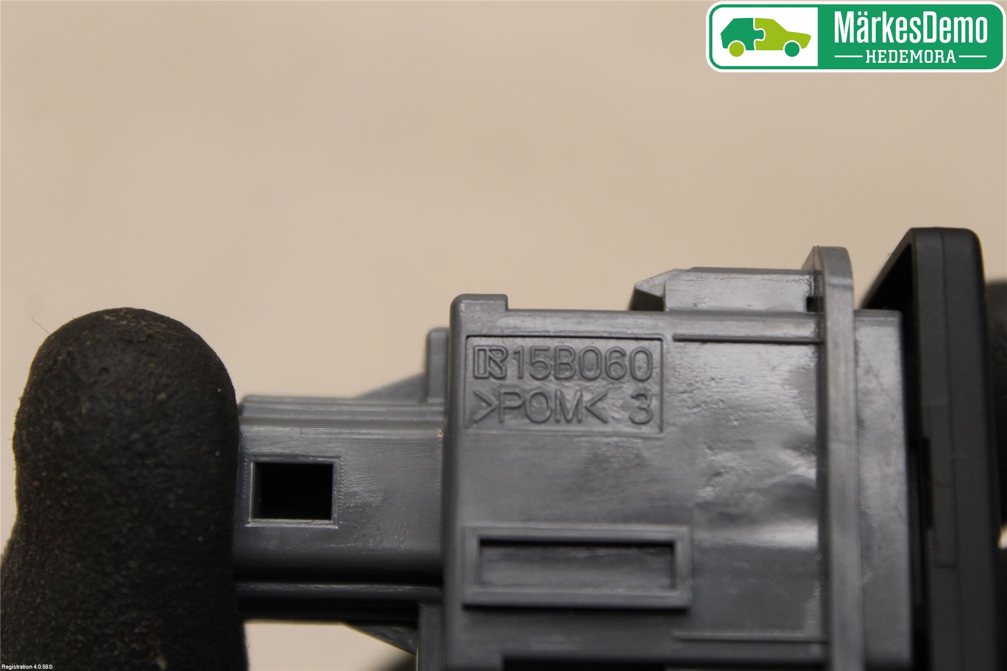 Toyota RAV 4 06-12 Strömställare Övrigt