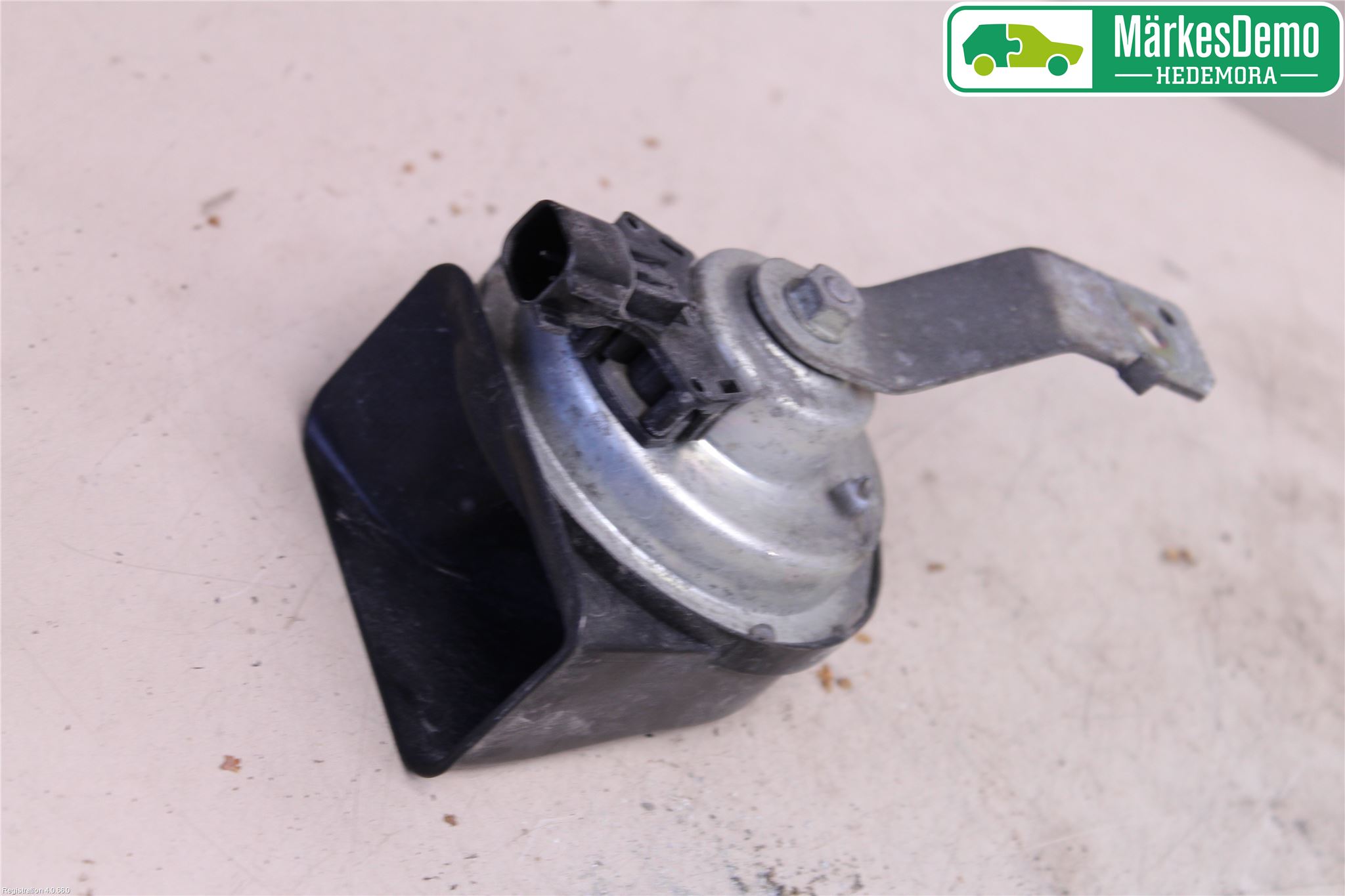 Volvo XC70 08-13 Signalhorn