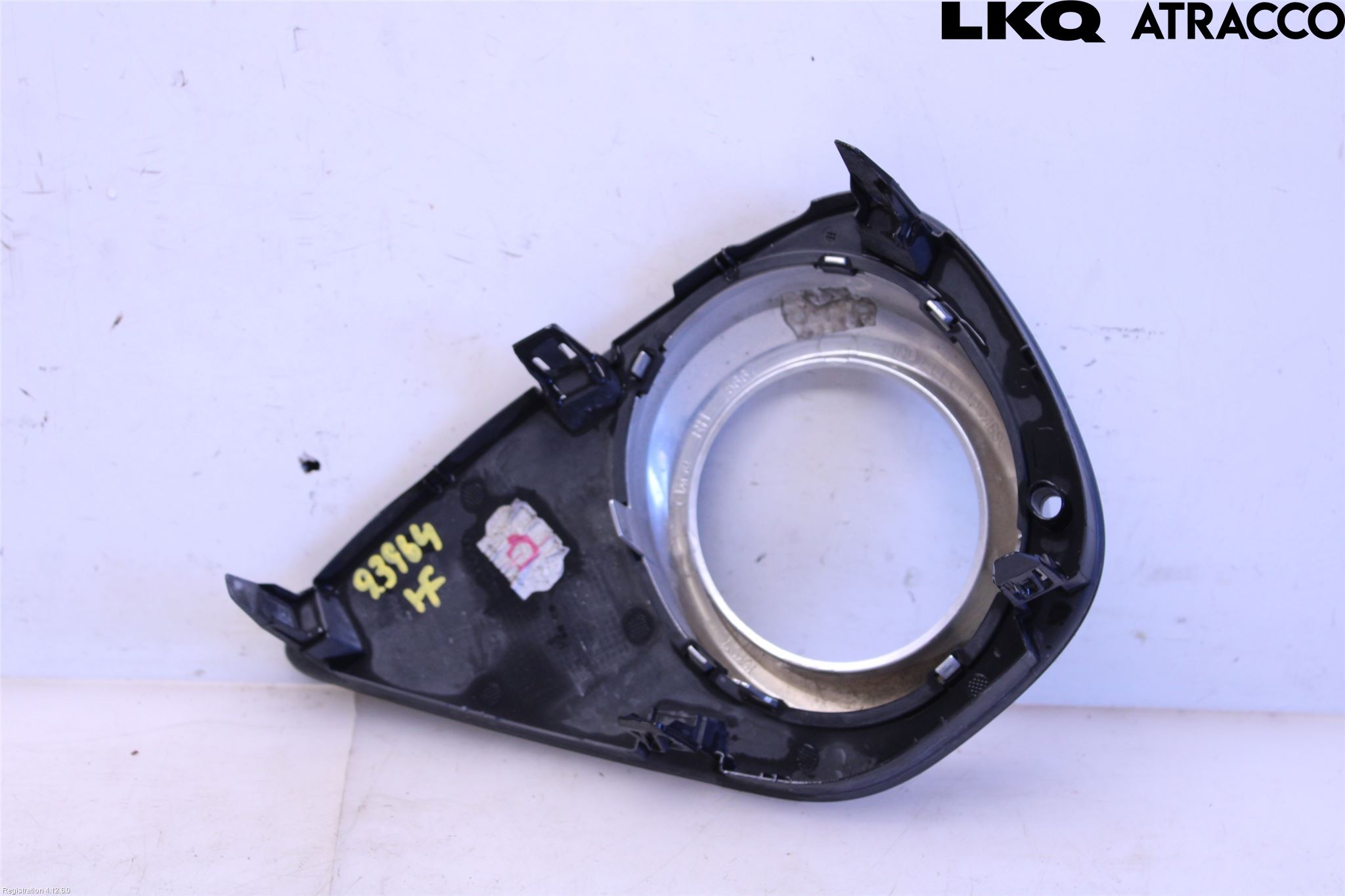 Toyota YARIS XP130 15-20 Dimljussarg Fram