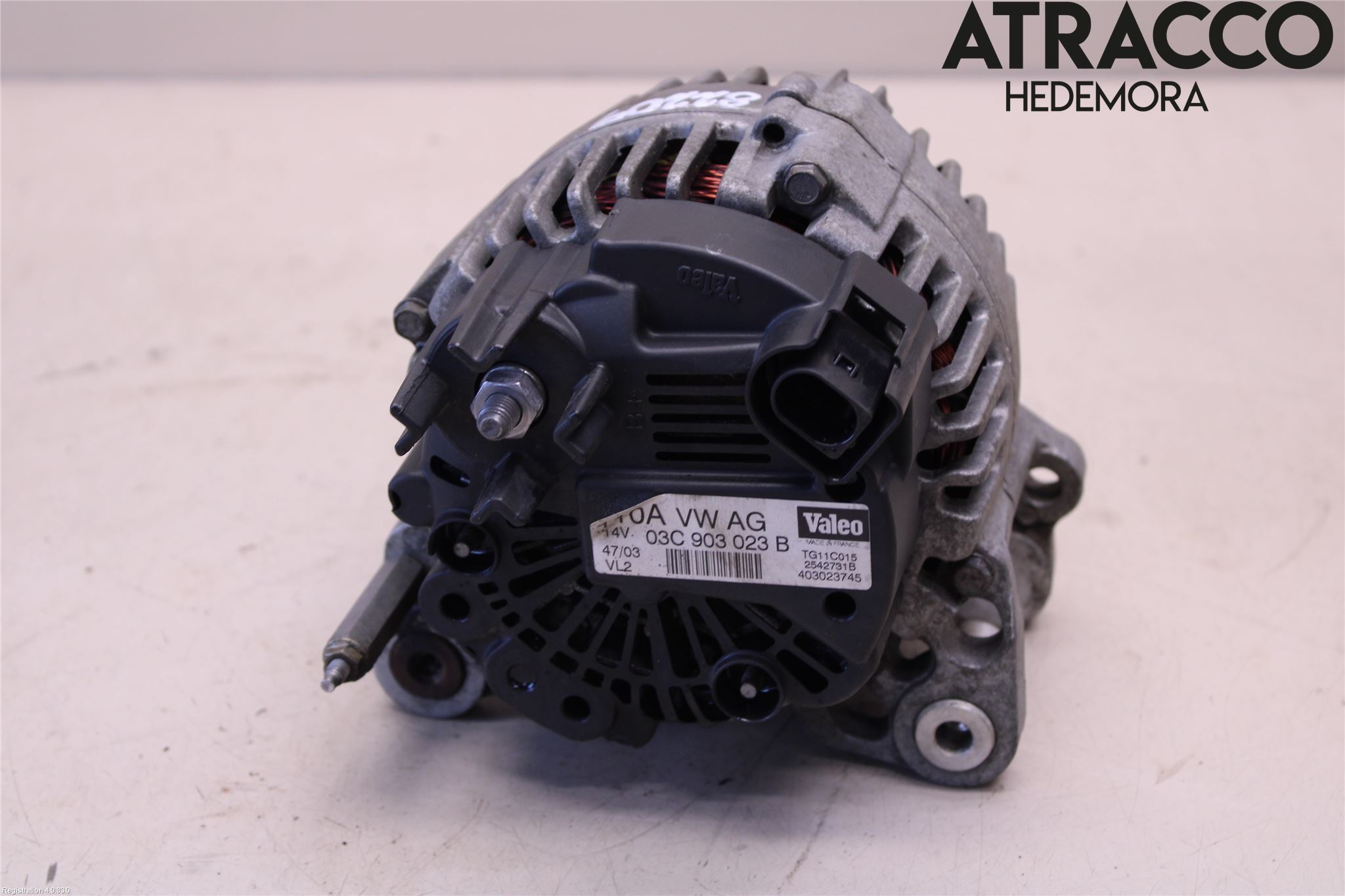 Volkswagen VW GOLF V 04-09 Generator
