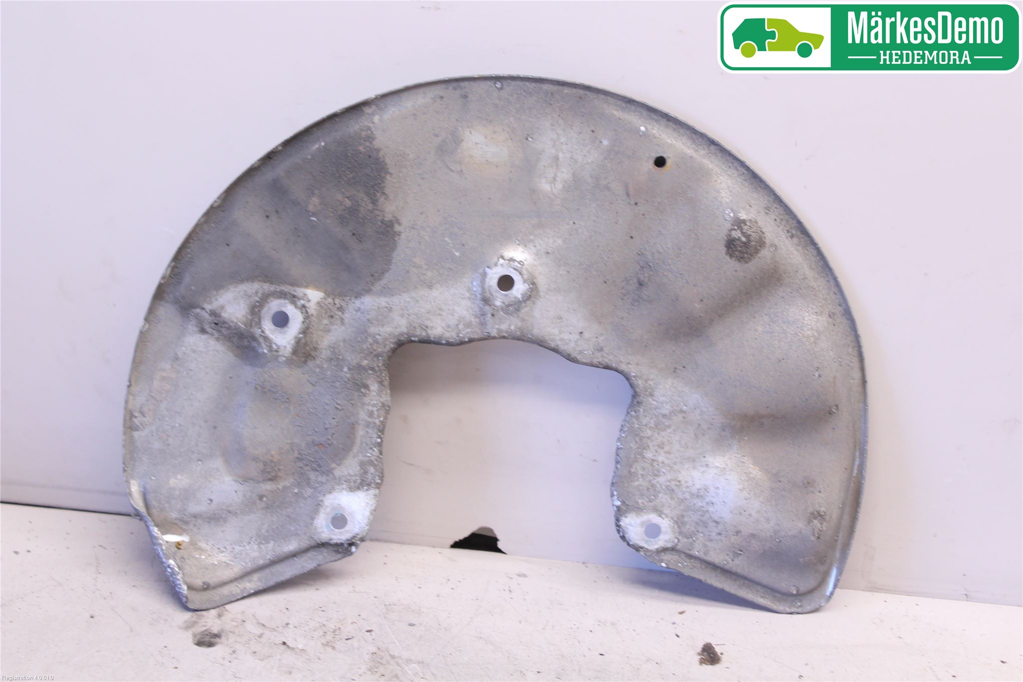 Mercedes-Benz MB ML/GLE-KLASS (W166) 12-18 Bromssköld Fram