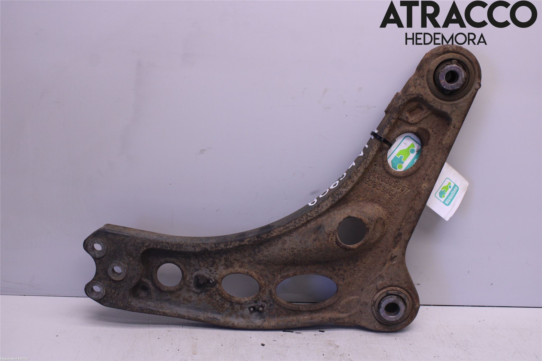 Opel VIVARO 15-19 Bärarm Fram Undre Vä