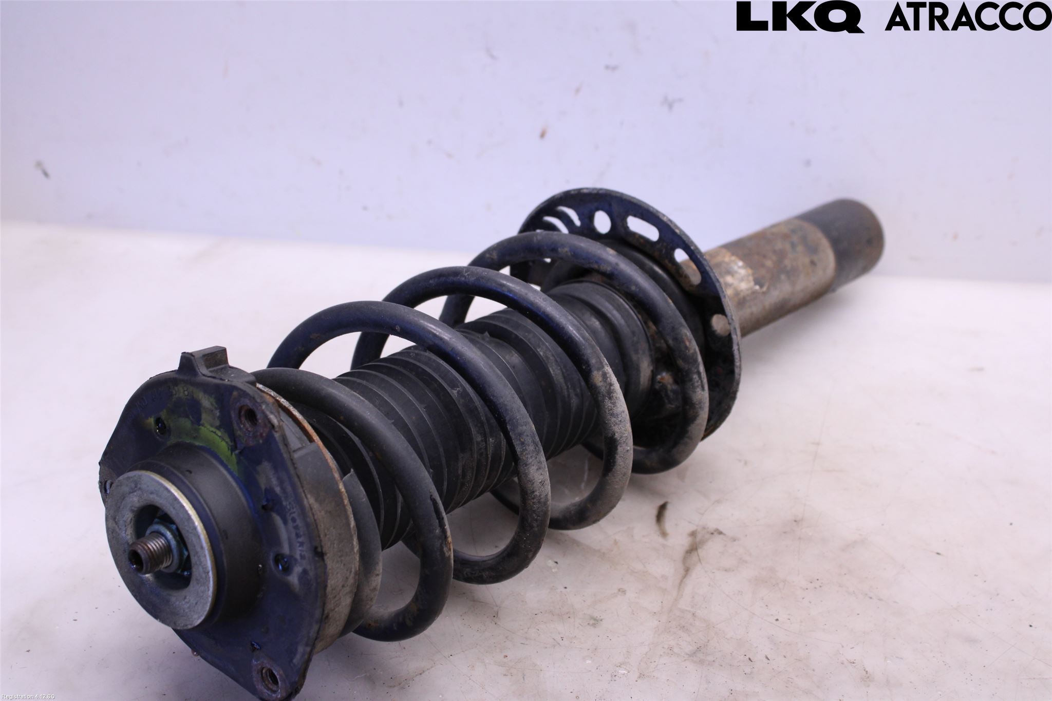 Volkswagen VW GOLF VI 09-13 Fjäderben Fram Höger