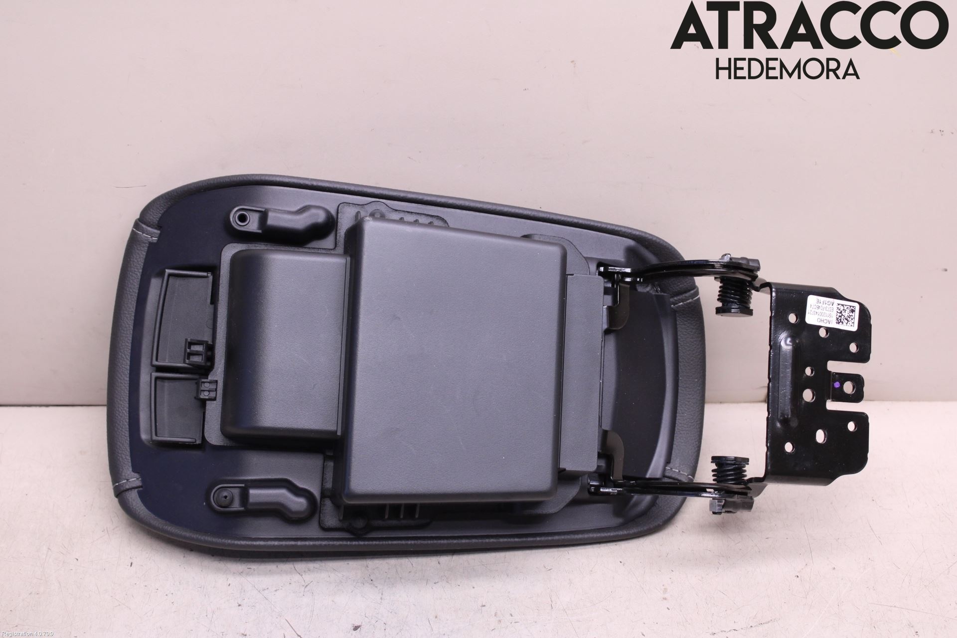Ford MONDEO 15-22 Inredning Armstöd