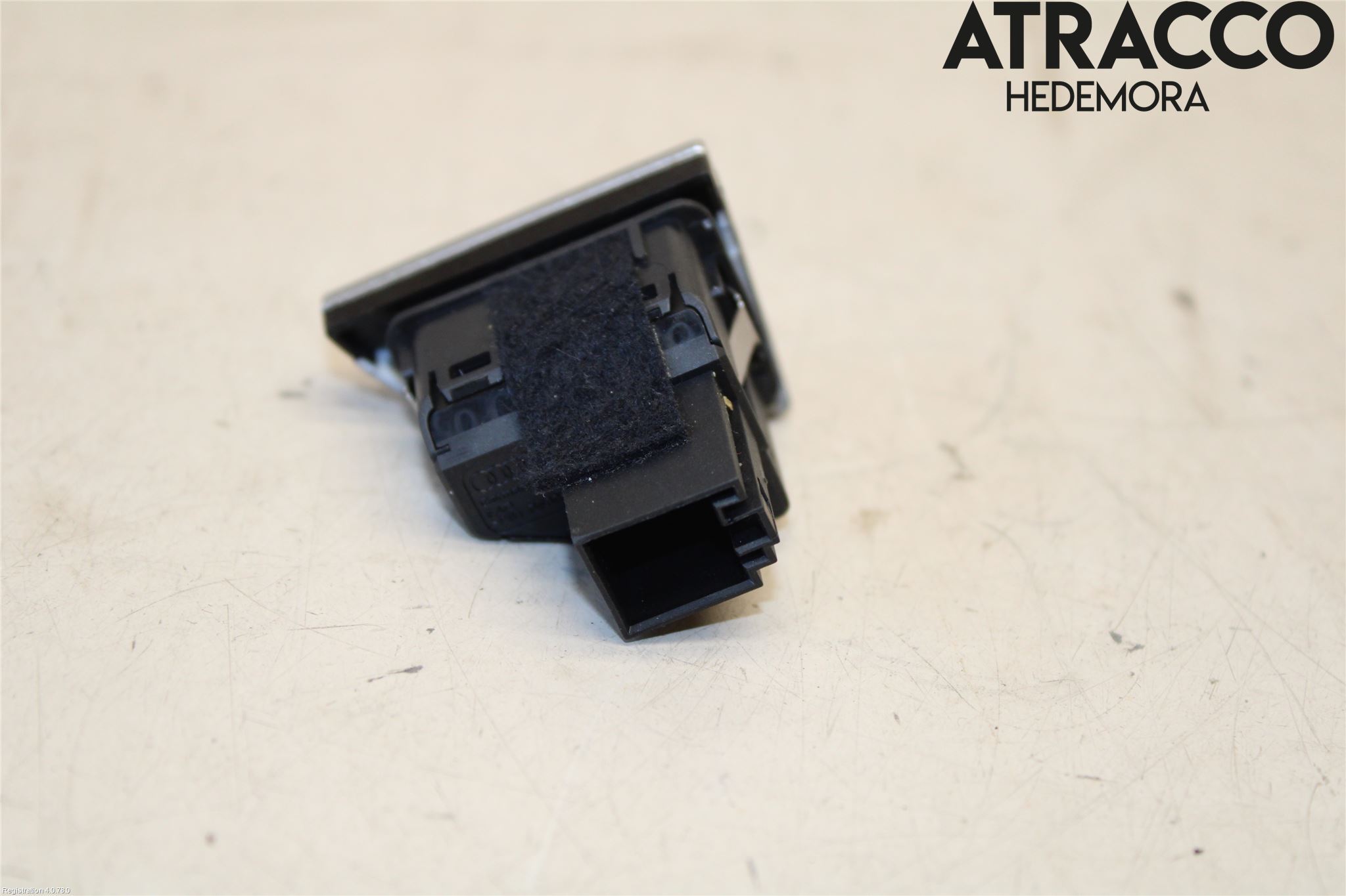 Audi A4/S4 B9 16-19 Strömställare Övrigt