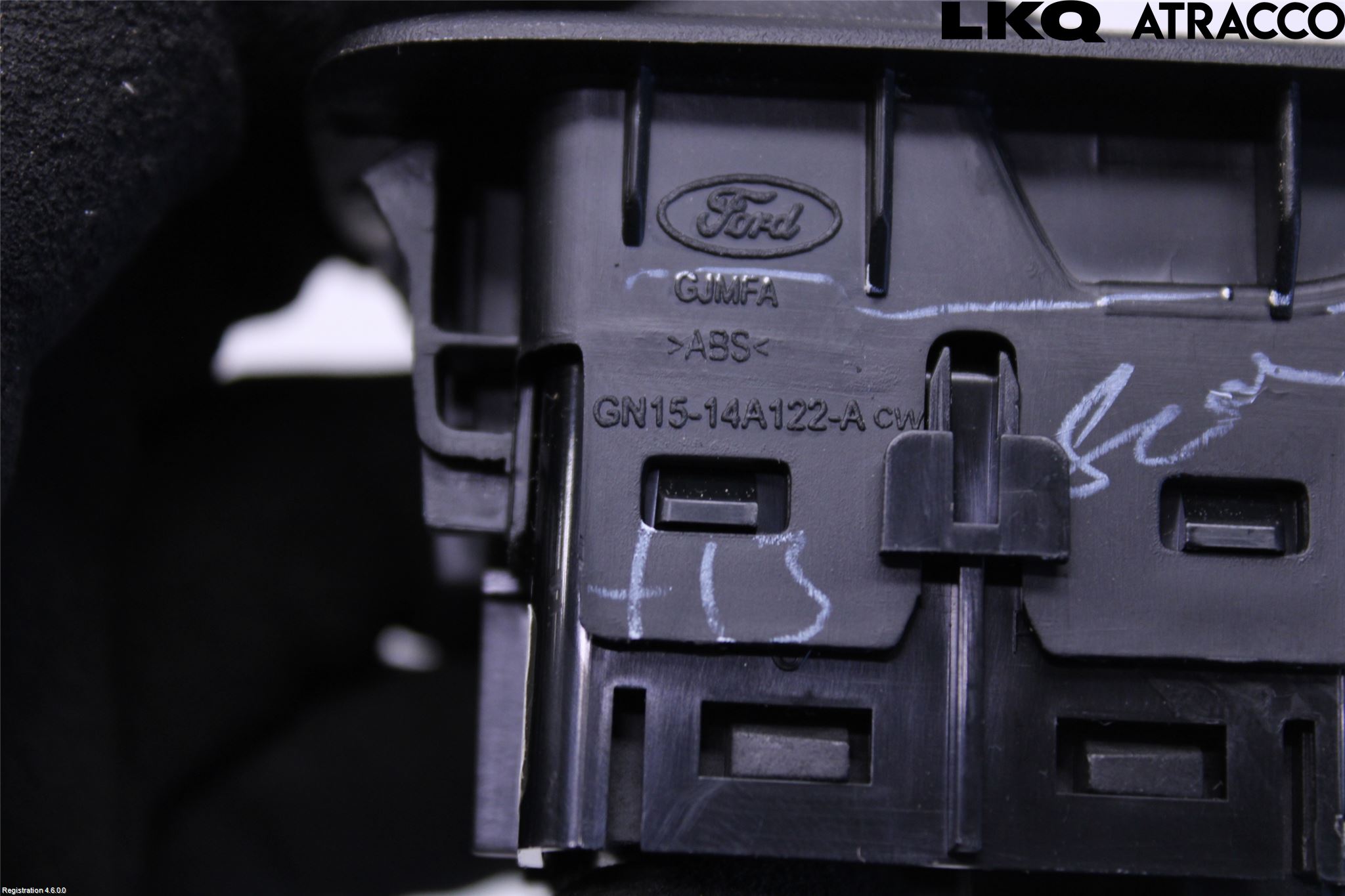 Ford ECOSPORT 17- Strömställare Elhiss