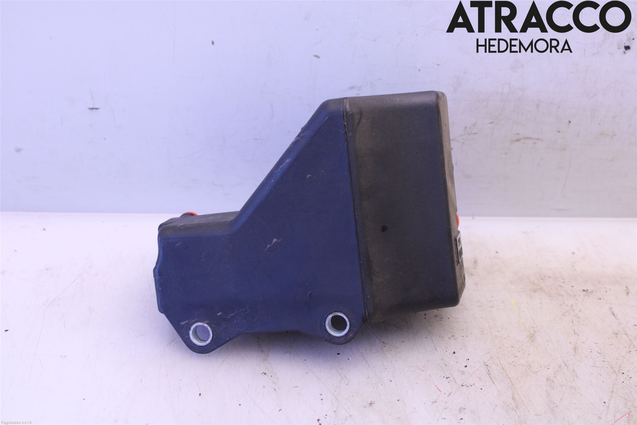 Saab 9-5 -05 Oljefälla