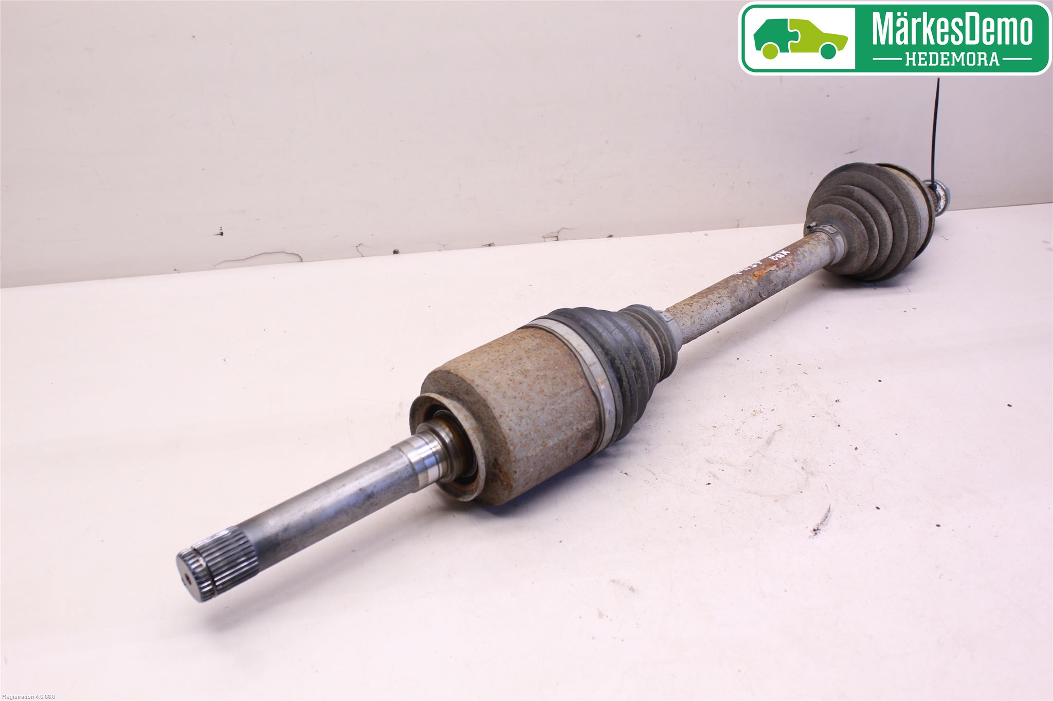 Landrover LAND ROVER DISCOVERY 4 10-16 Drivaxel Bak Höger