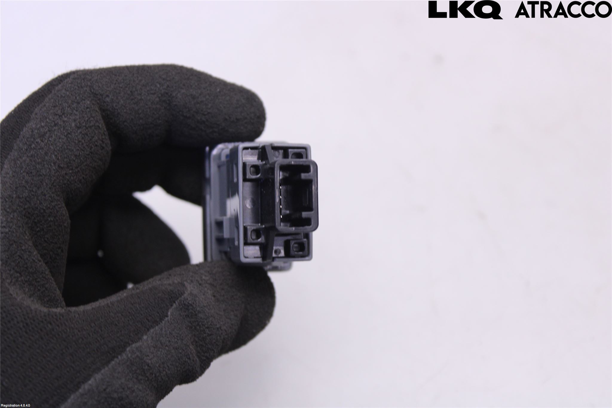 Toyota C-HR 16-23 Strömställare Tanklucka