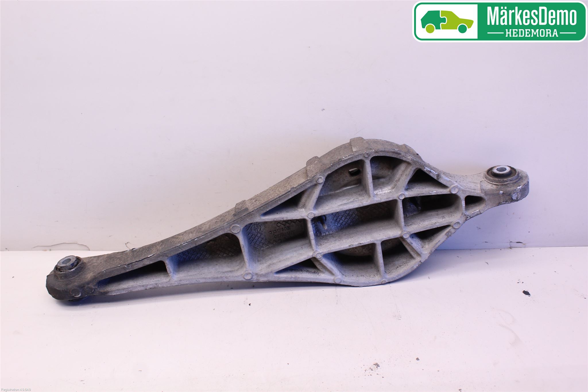 Volvo XC60 14-17 Bärarm Bak Höger