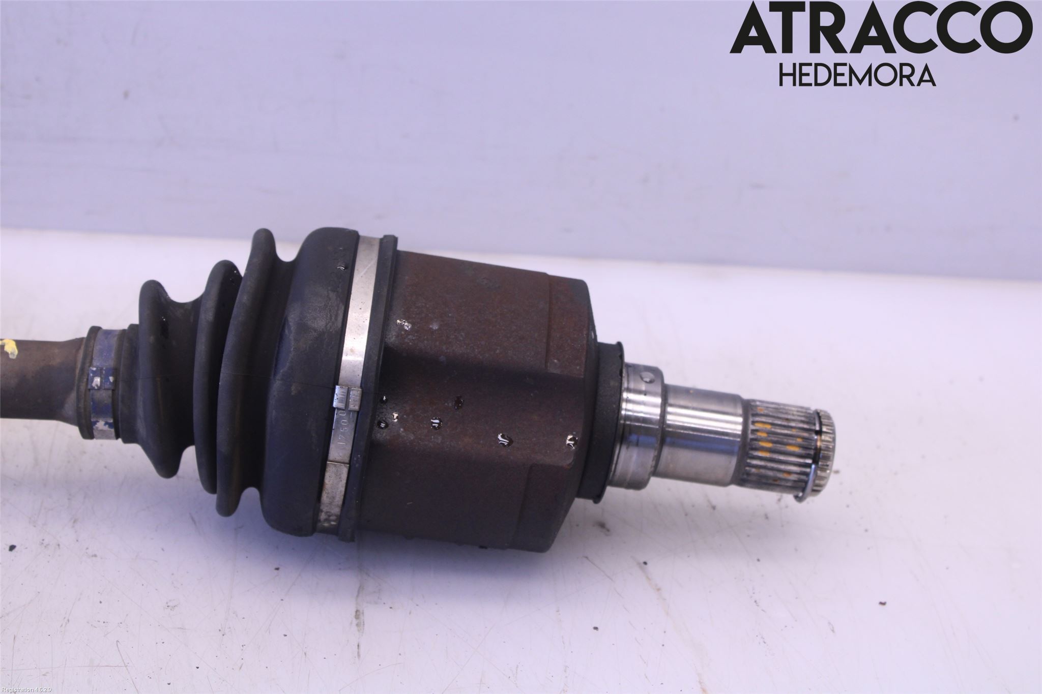 Mitsubishi OUTLANDER 13-21 Drivaxel Fram Vänster