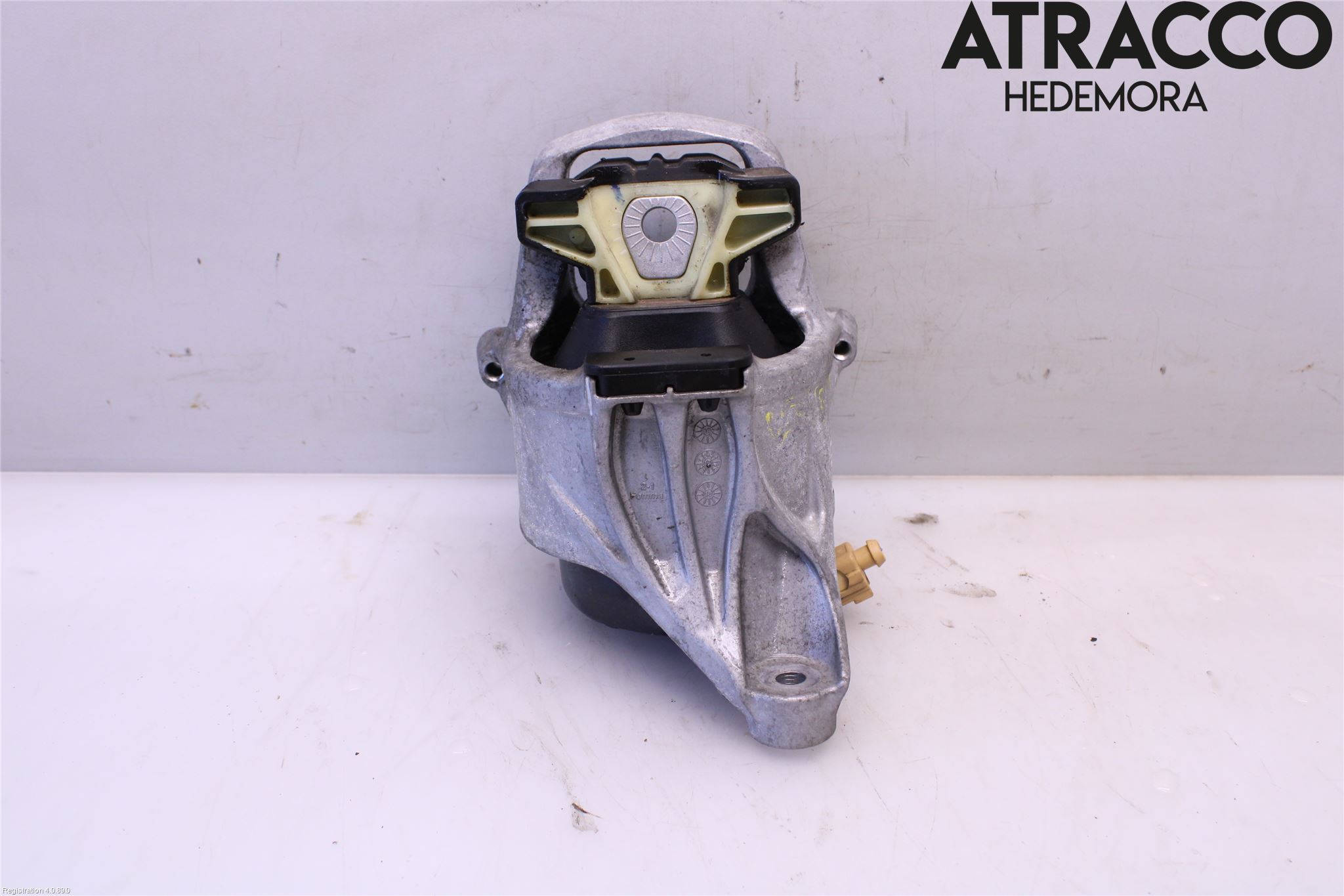 Audi A5 17- Motorfäste