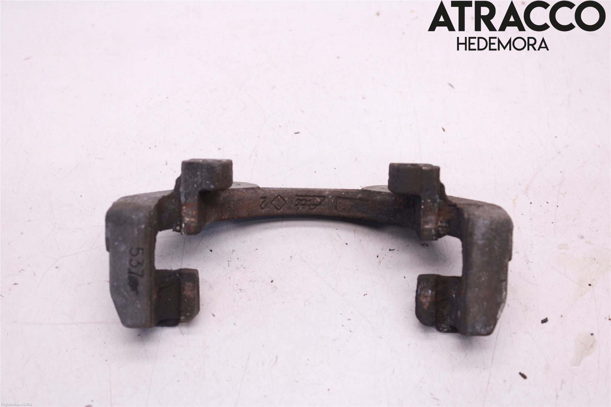 BMW X5 E53     99-06 Bromsokshållare