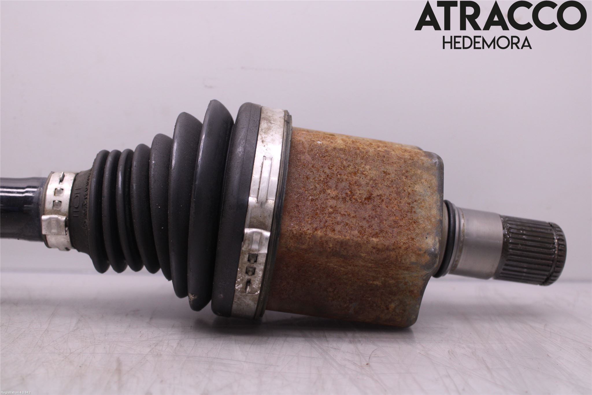 Audi Q3 8U 12-18 Drivaxel Fram Vänster