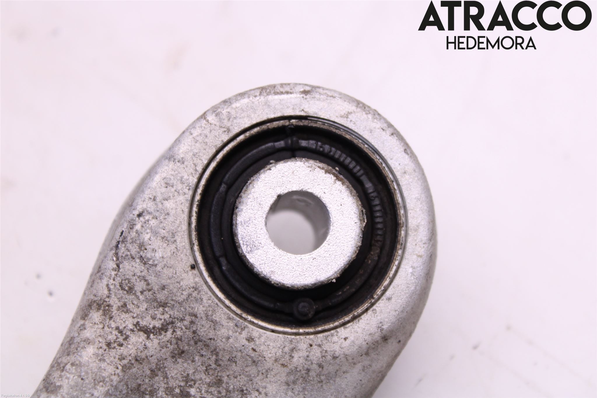 Audi A4 12-15 Bärarm Bak Övre Vänster