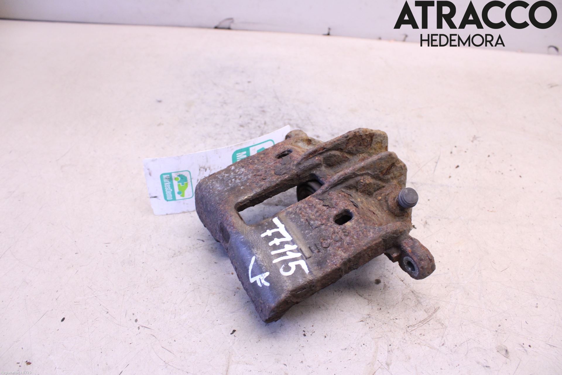 Mitsubishi CARISMA 00-04 Bromsok Fram Vänster