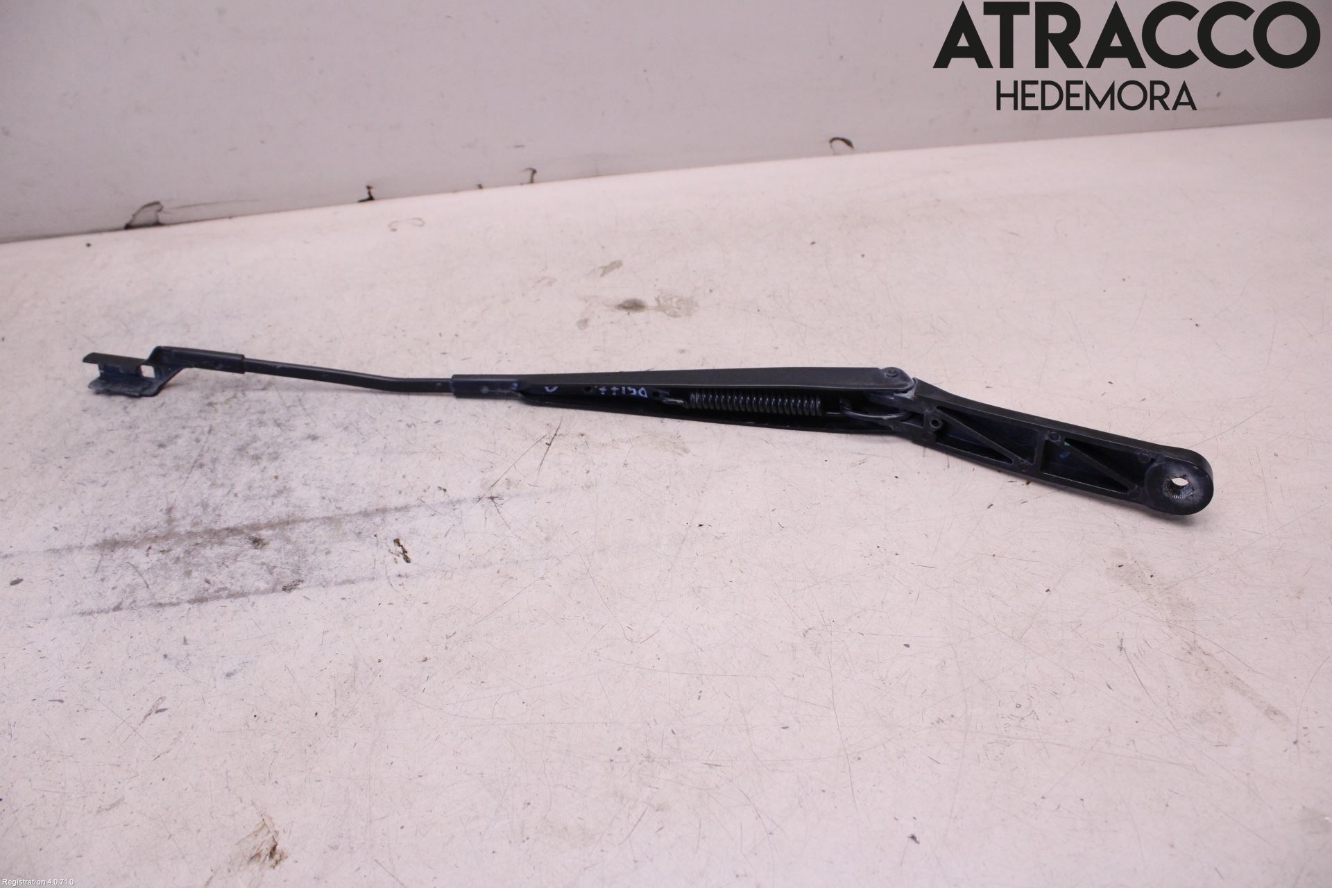 Skoda SUPERB 16-24 Torkararm Armar Vindruta