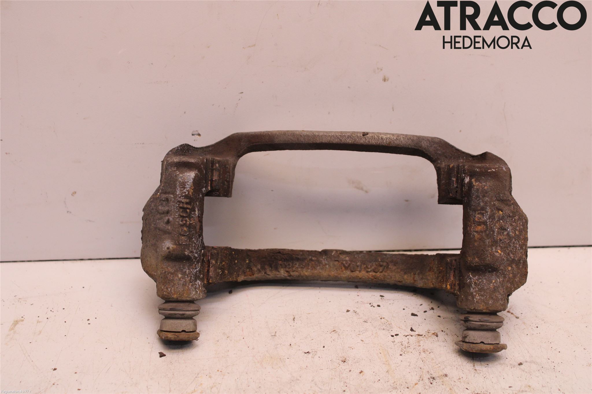 Toyota AURIS 10-12 Bromsokshållare