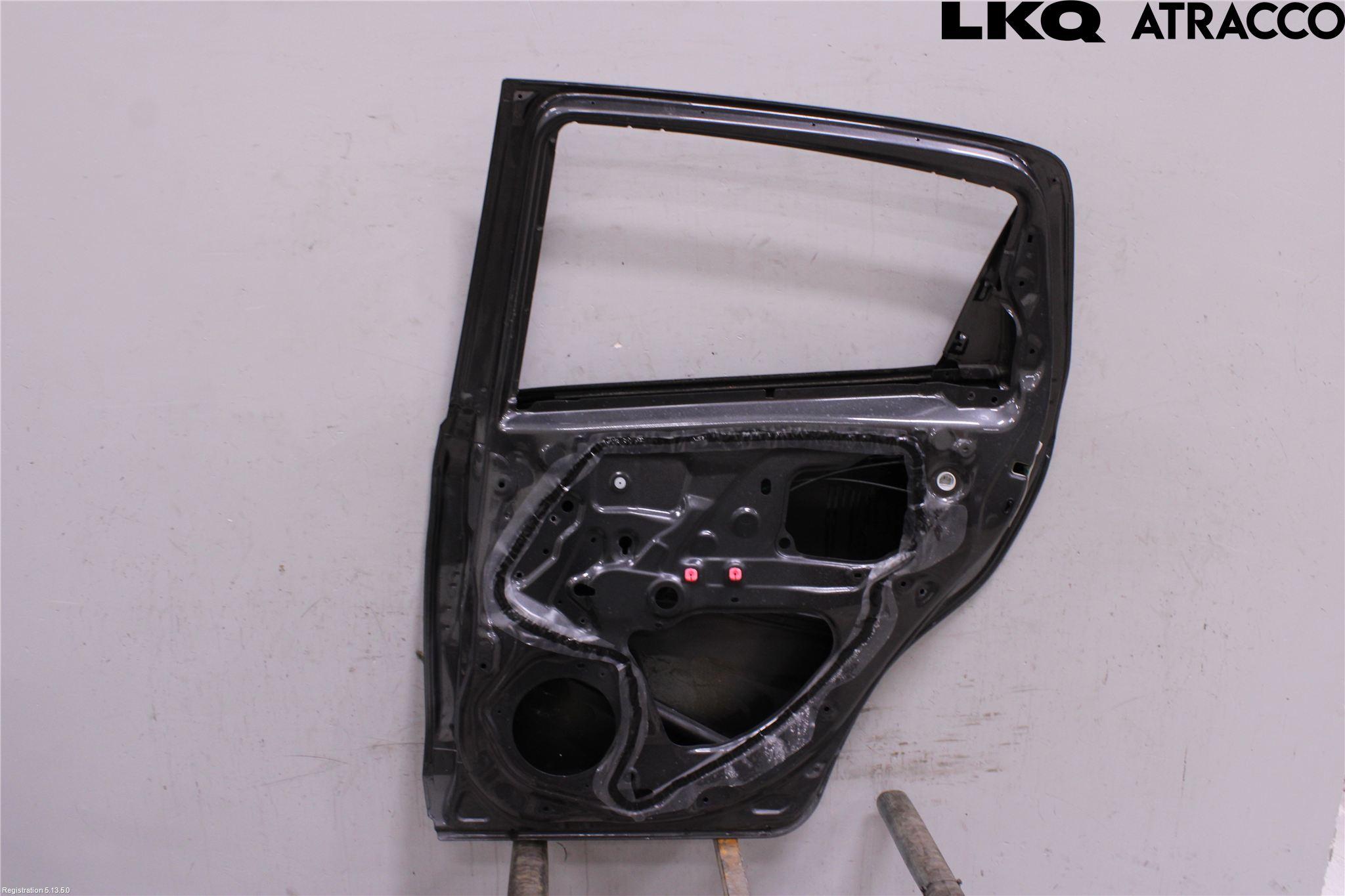 Toyota YARIS XP130 12-14 Dörr Bak Höger